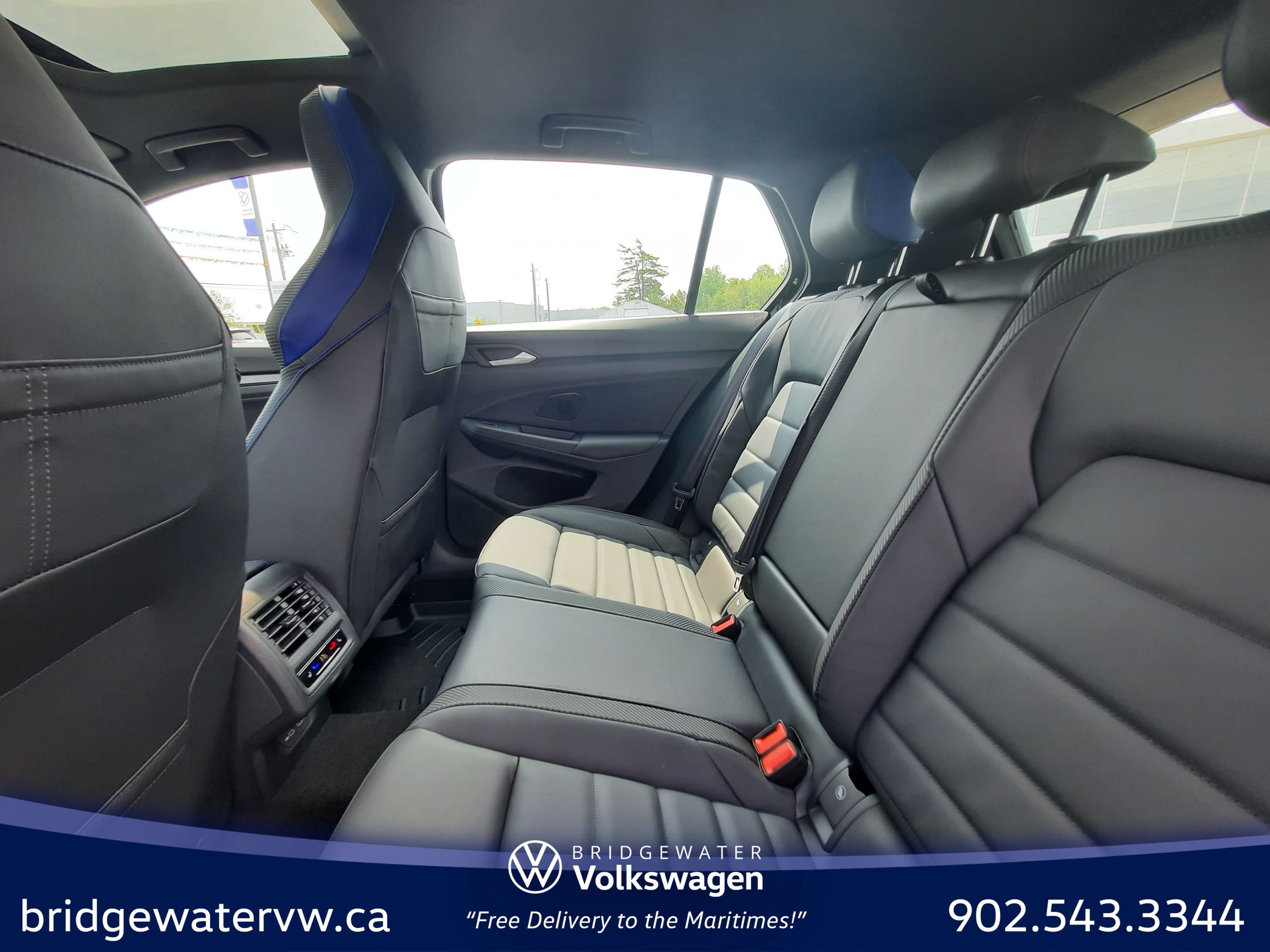 2025 Volkswagen Golf R BLACK EDITION