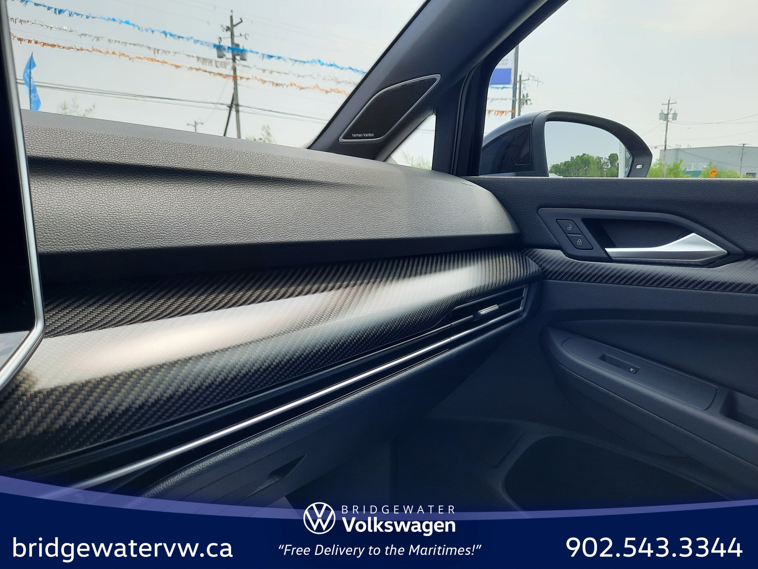 2025 Volkswagen Golf R BLACK EDITION