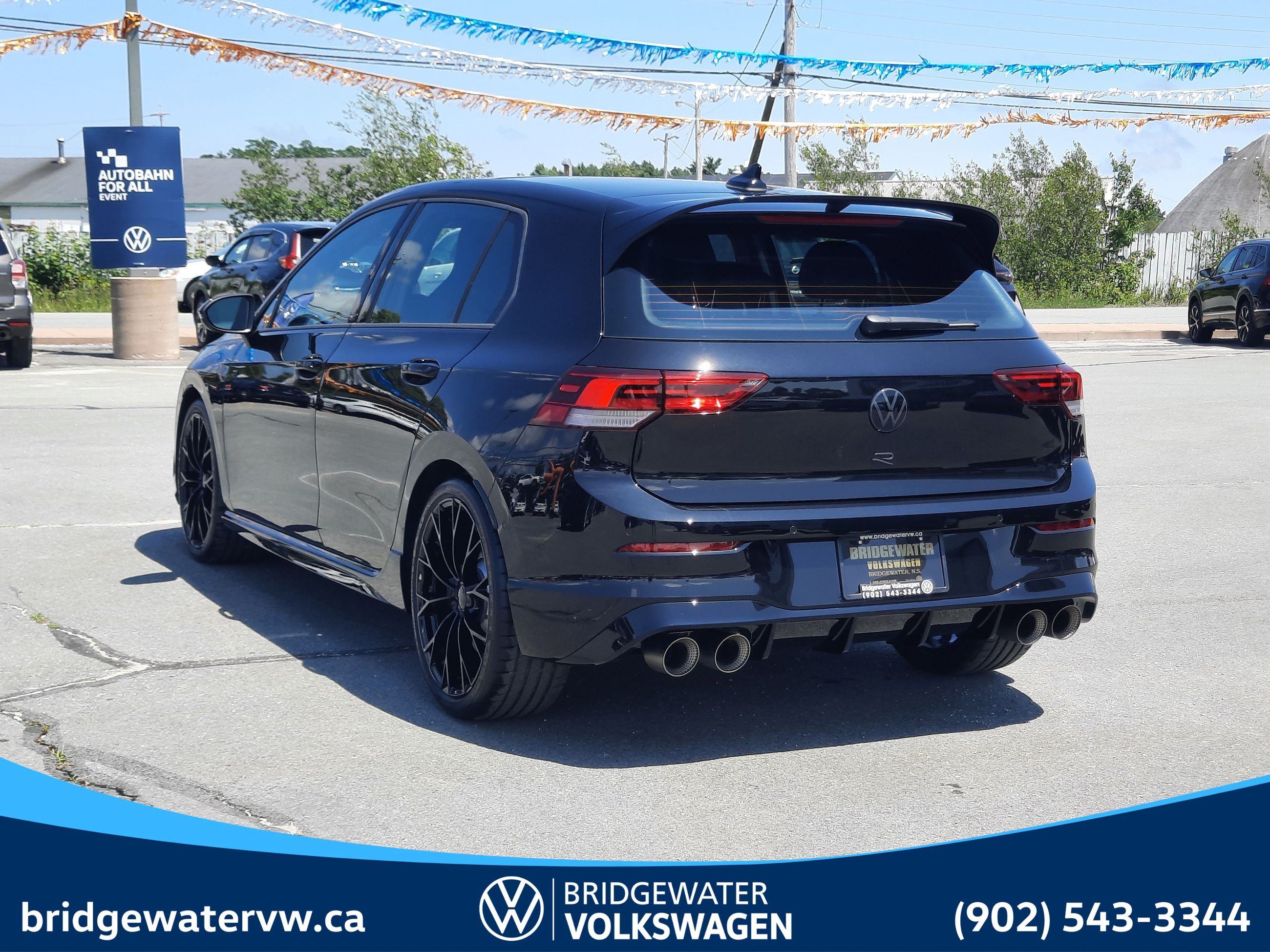 2025 Volkswagen GOLF R BLACK EDITION