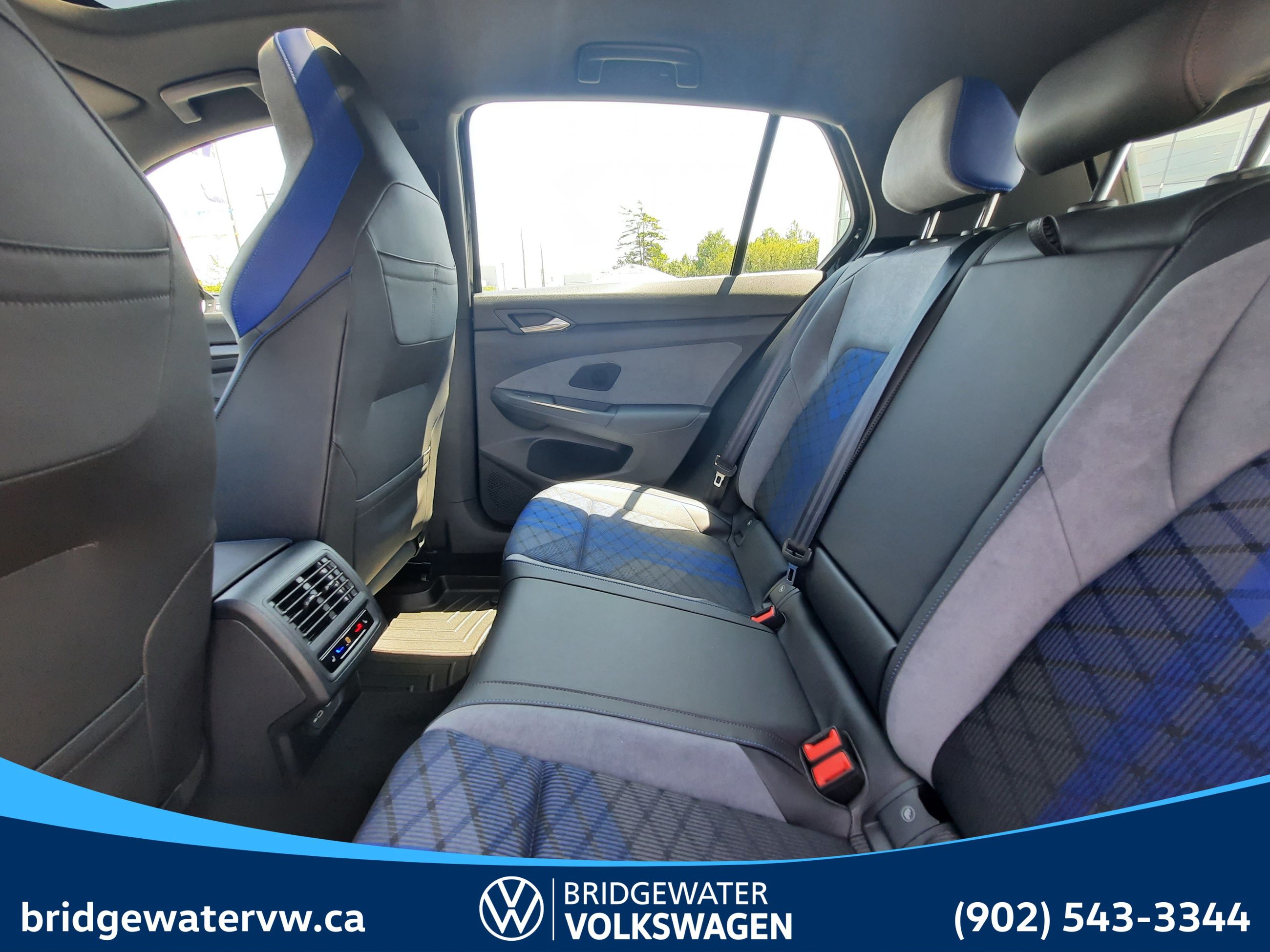 2025 Volkswagen GOLF R BLACK EDITION