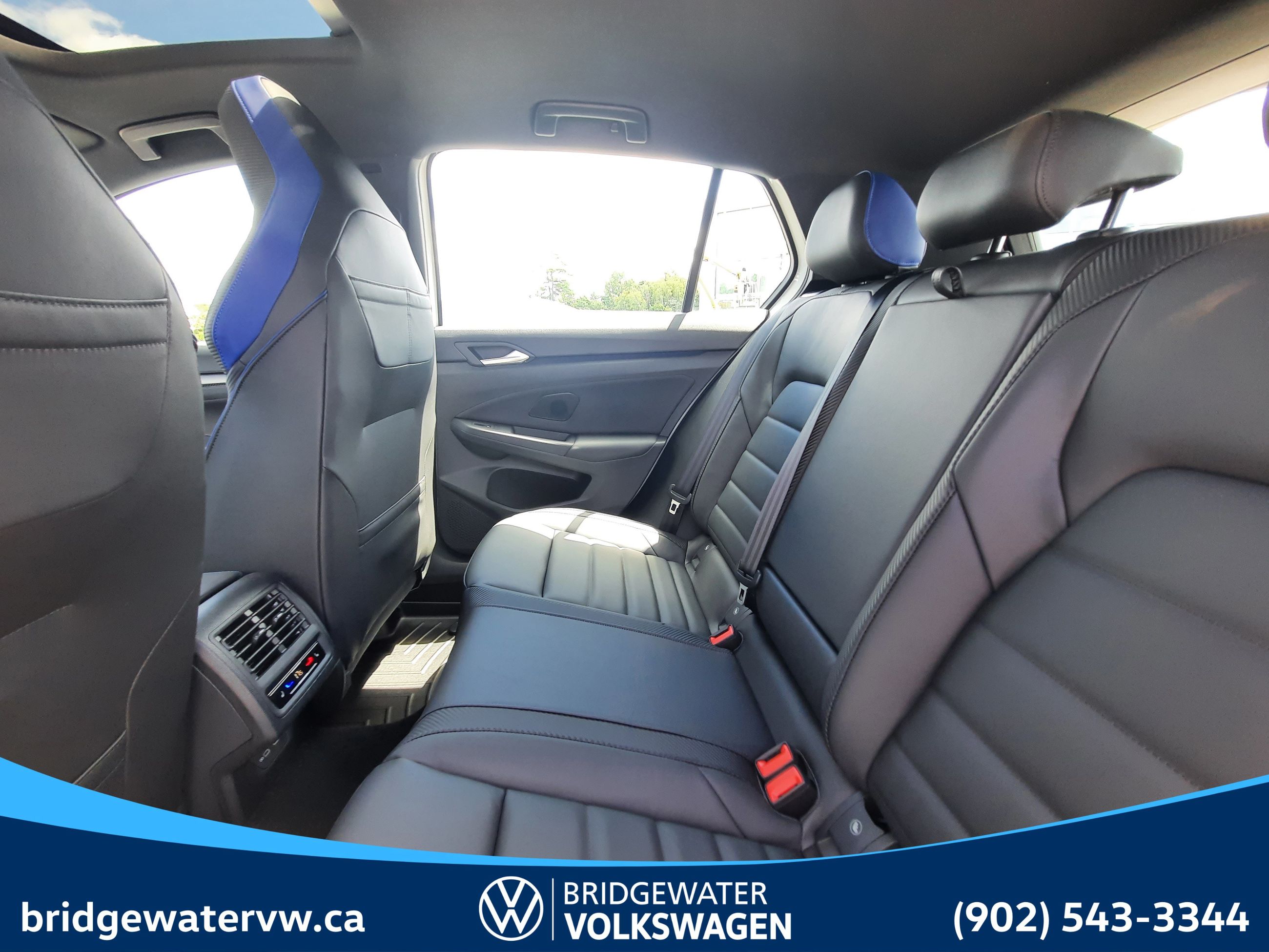 2025 Volkswagen GOLF R BLACK EDITION