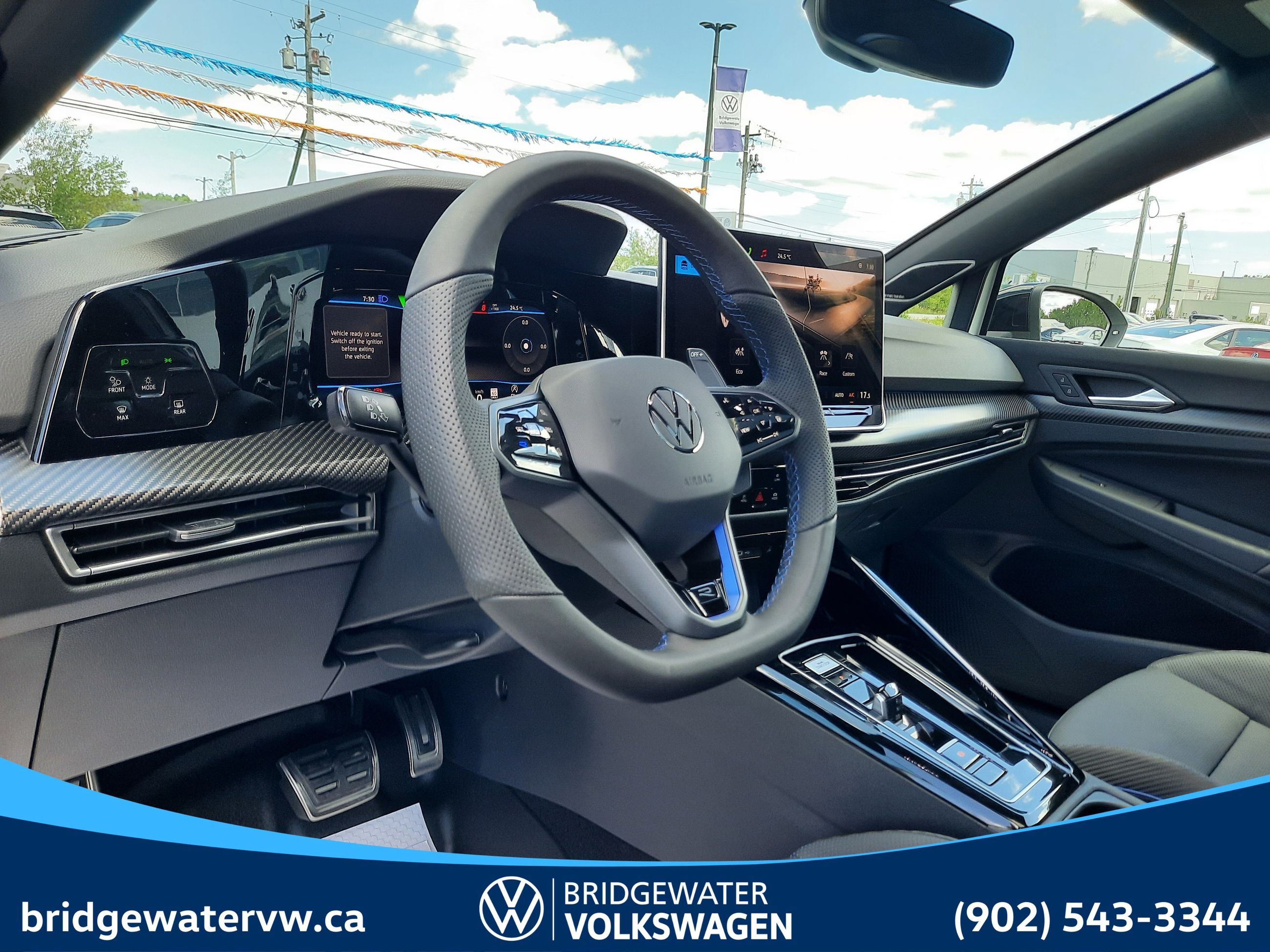 2025 Volkswagen GOLF R BLACK EDITION