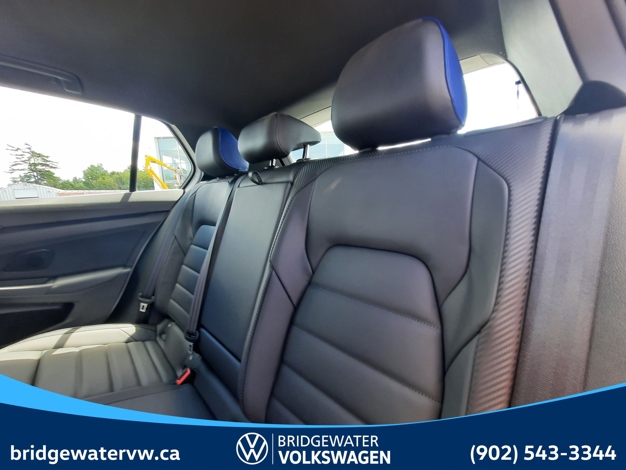 2025 Volkswagen GOLF R BLACK EDITION