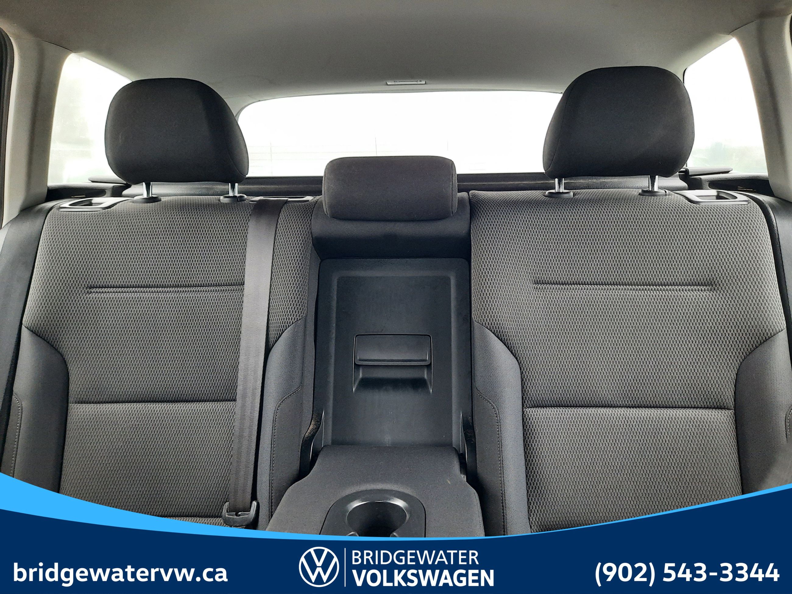 Volkswagen GOLF SPORTWAGON 1.8 TSI TRENDLINE 6-SPEED AUTOMATIC 2016