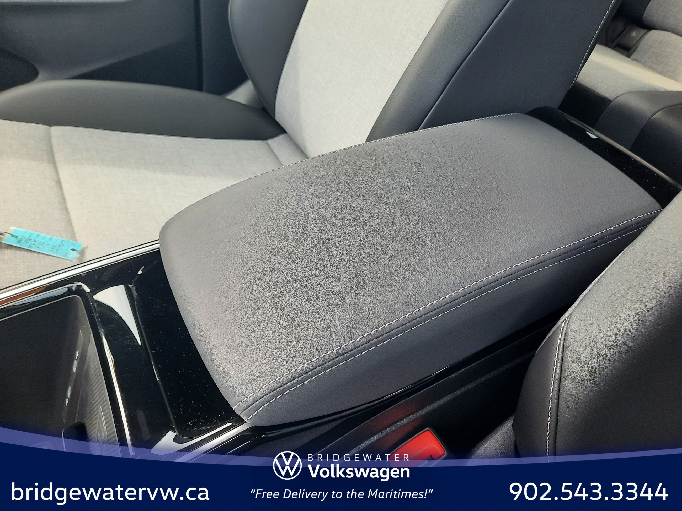 2024 Volkswagen ID.4 PRO