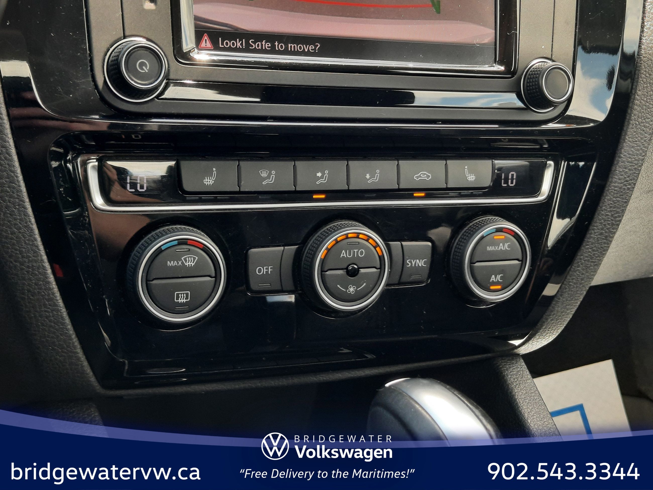 Volkswagen Jetta Sedan WOLFSBURG EDITION 2017