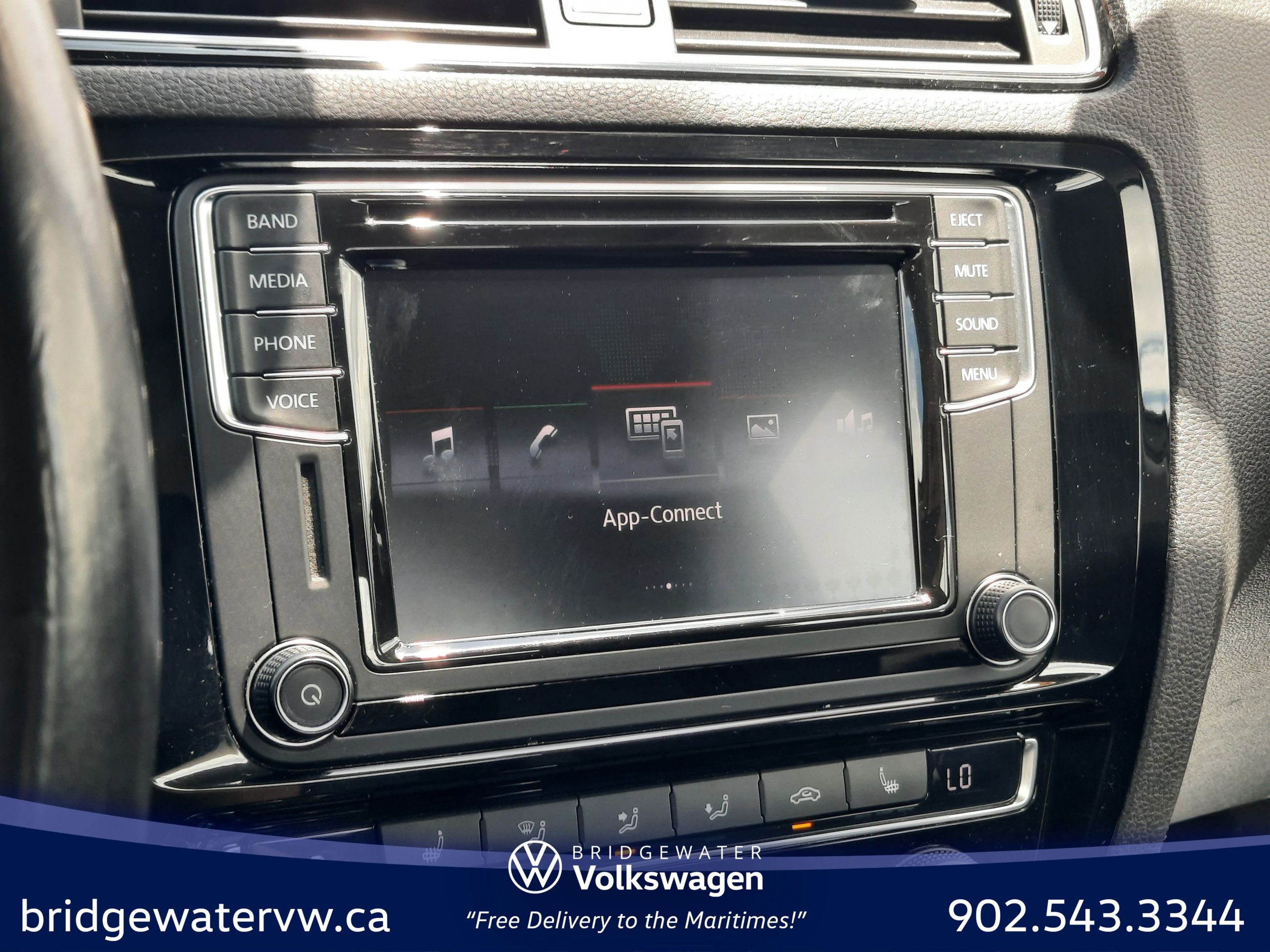 Volkswagen Jetta Sedan WOLFSBURG EDITION 2017