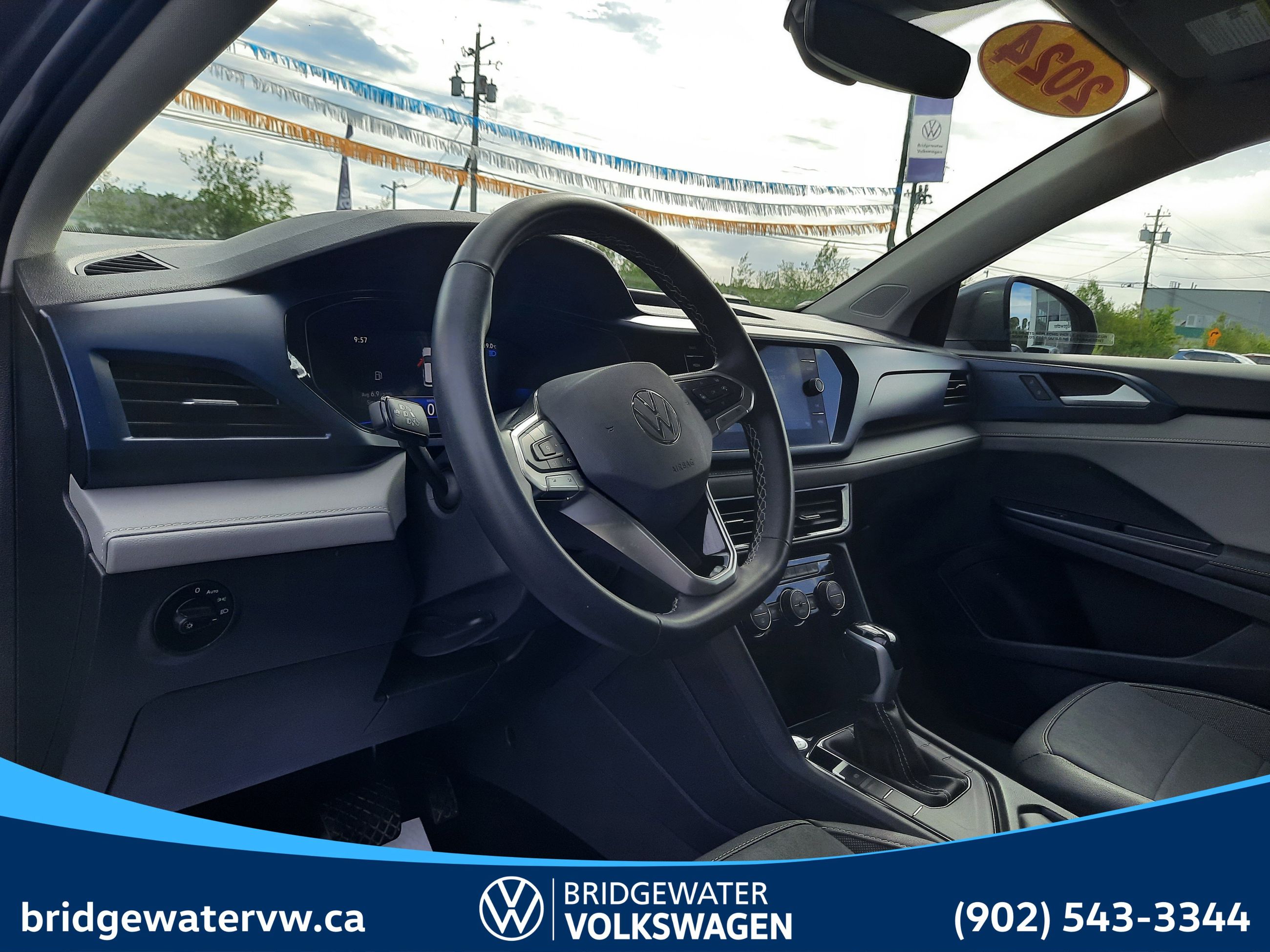 2024 Volkswagen TAOS COMFORTLINE