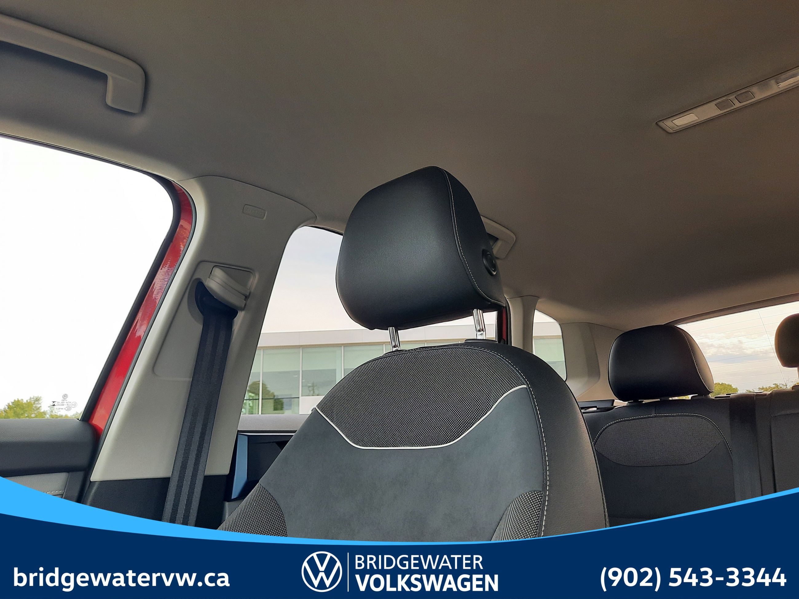 Volkswagen Taos COMFORTLINE 2024