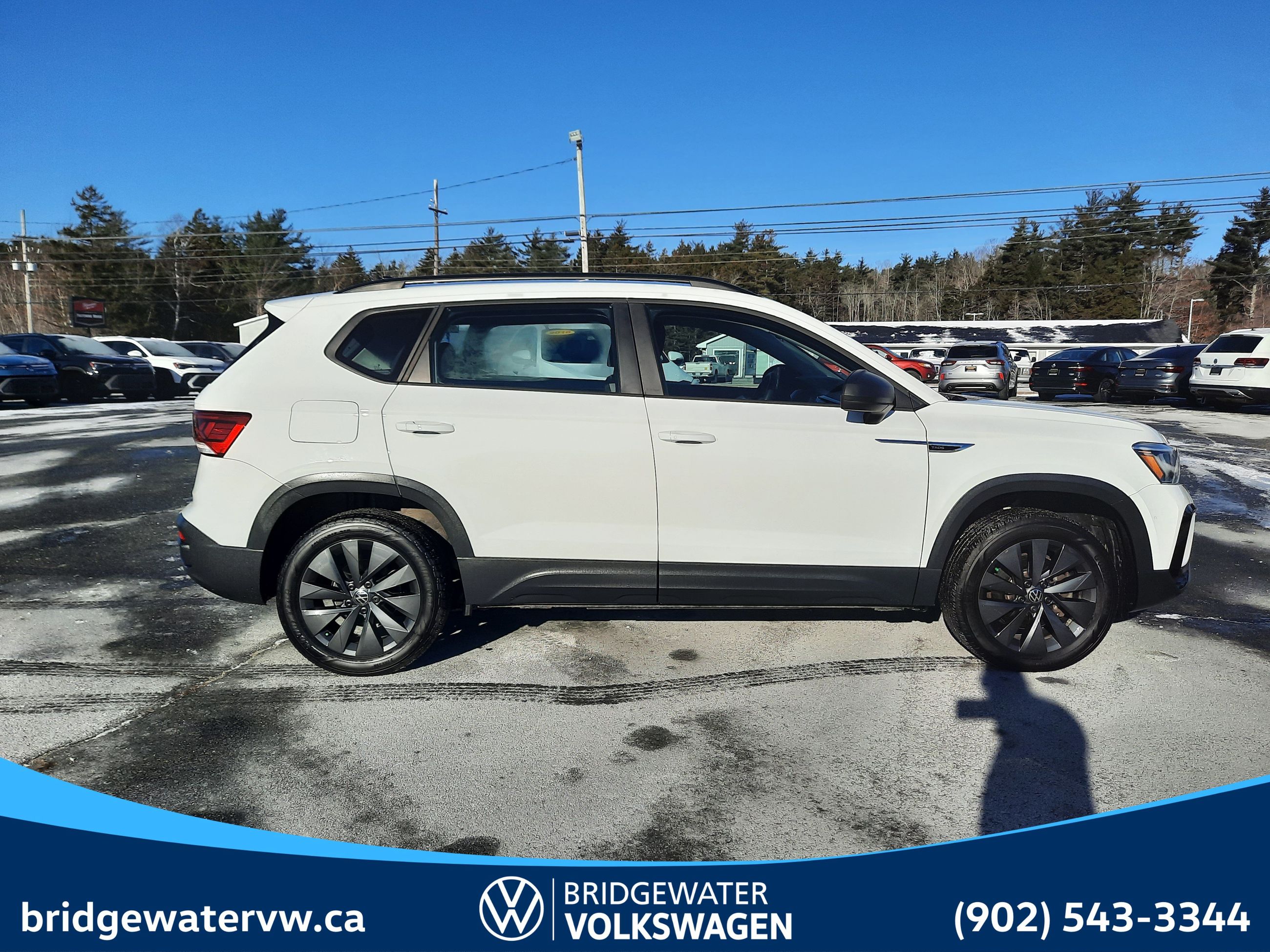 Volkswagen TAOS TRENDLINE 2024