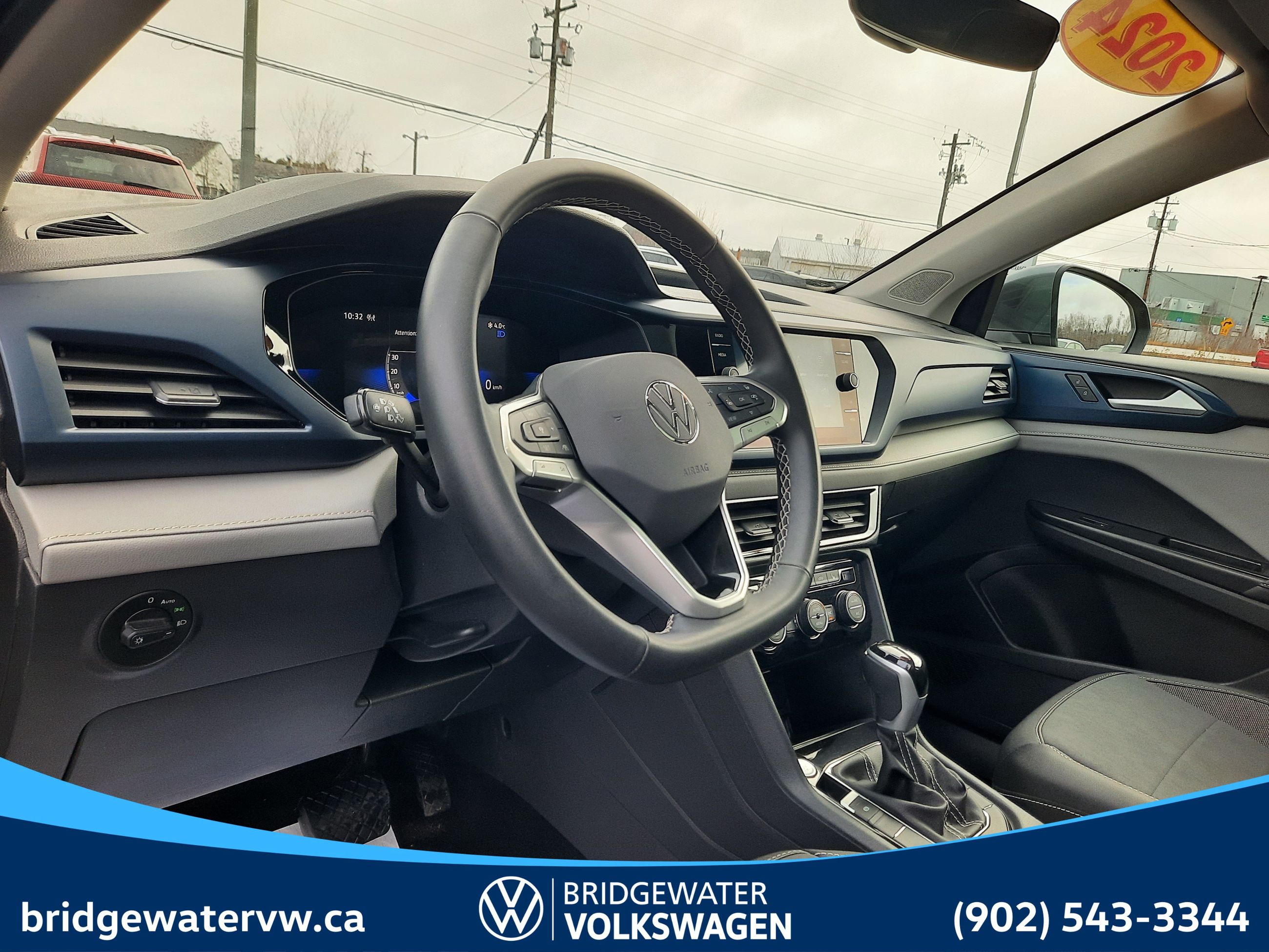 Volkswagen TAOS COMFORTLINE 2024