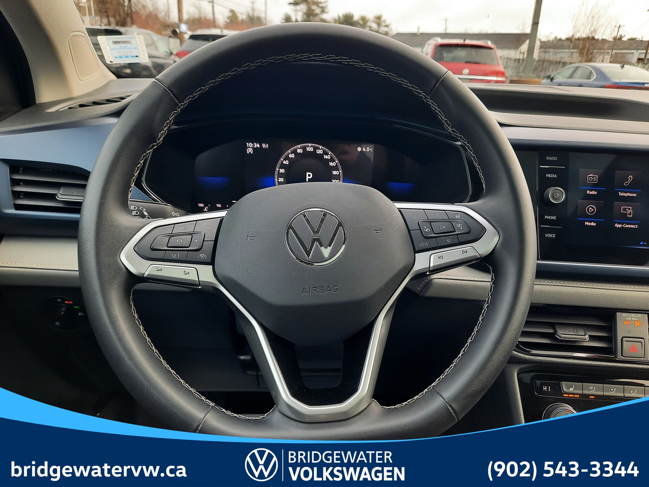 Volkswagen TAOS COMFORTLINE 2024