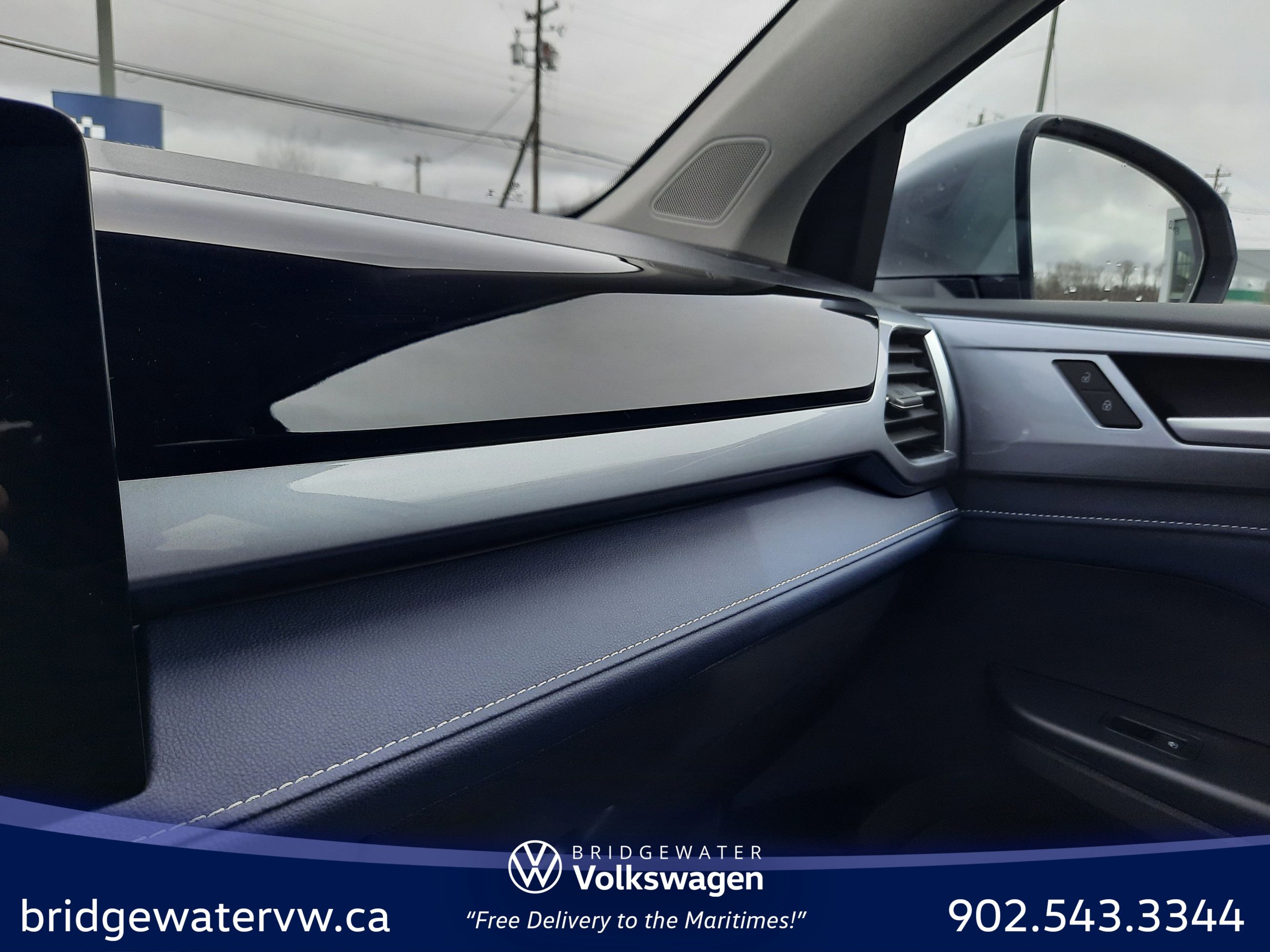 Volkswagen Taos HIGHLINE 2025