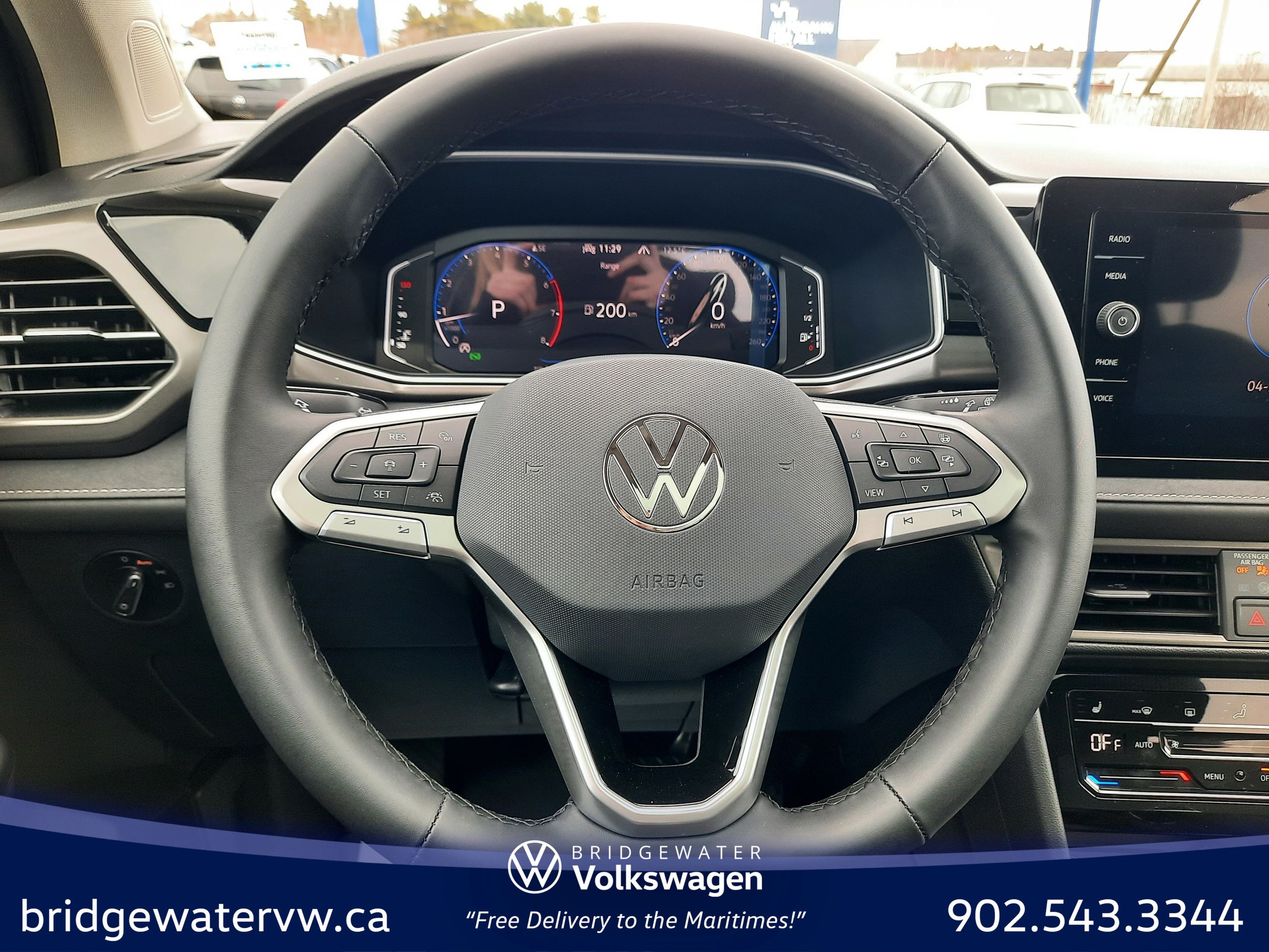 Volkswagen Taos COMFORTLINE BLACK EDITION 2025