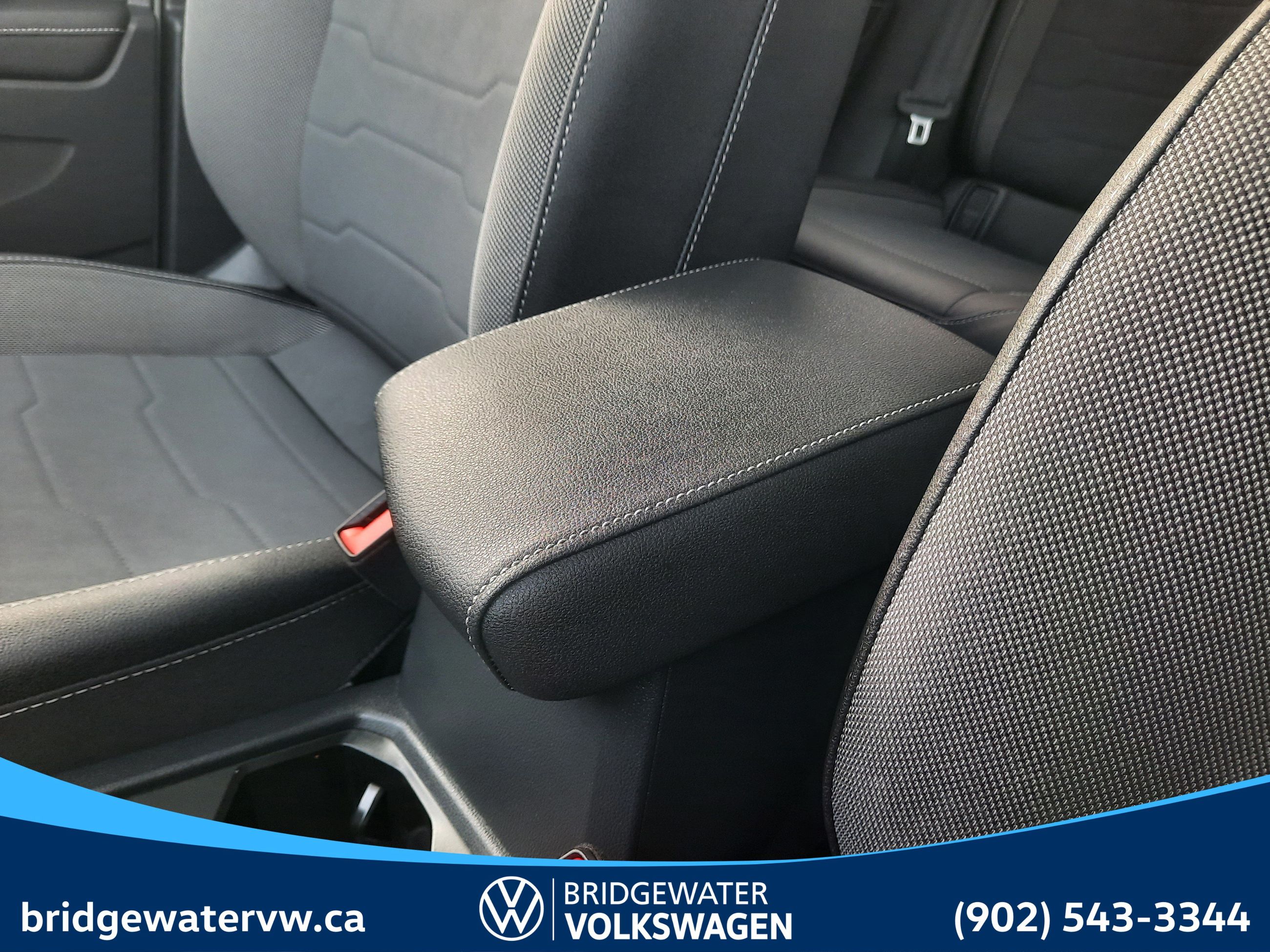 2025 Volkswagen TAOS COMFORTLINE BLACK EDITION