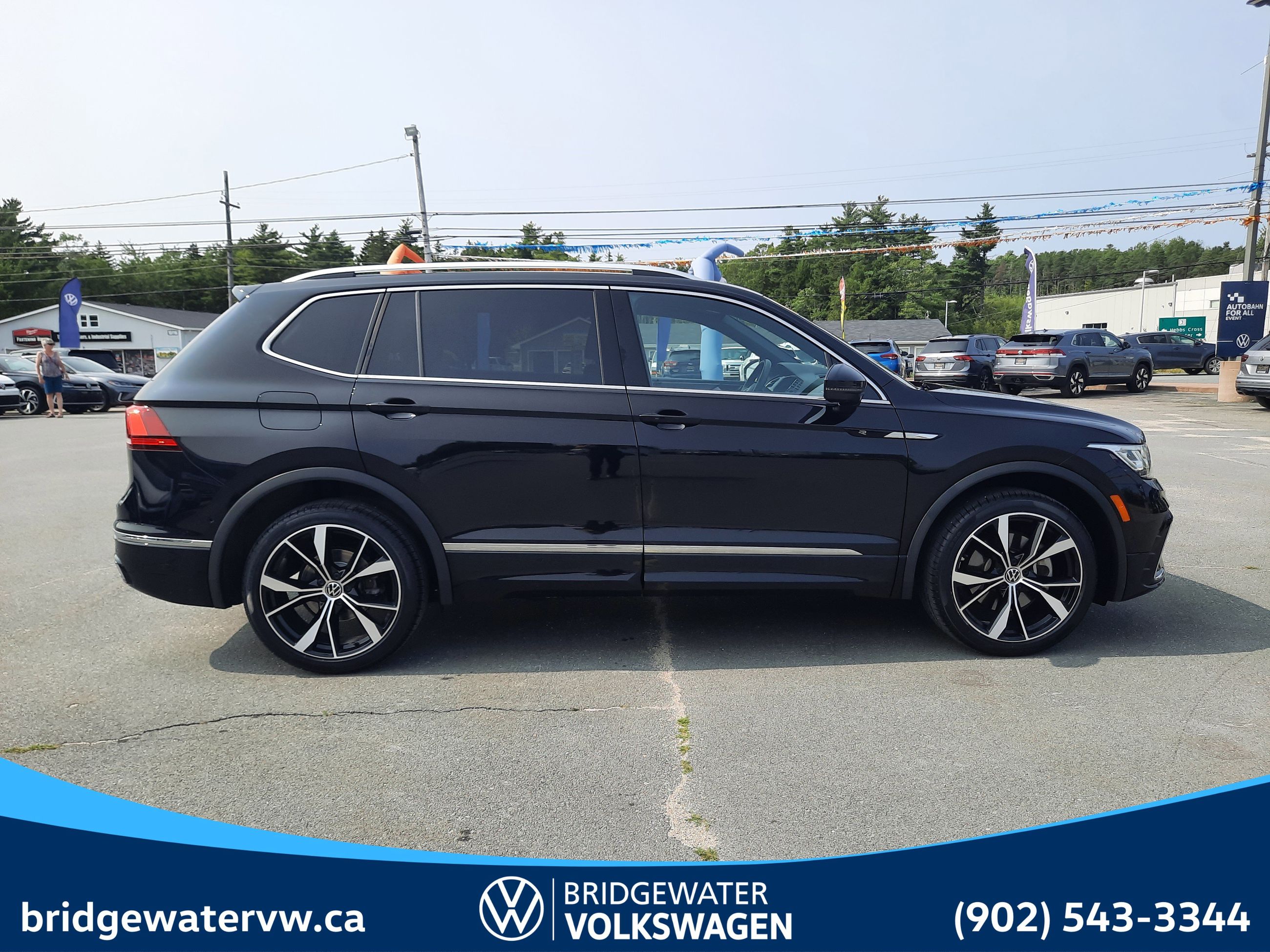2023 Volkswagen Tiguan HIGHLINE R-LINE