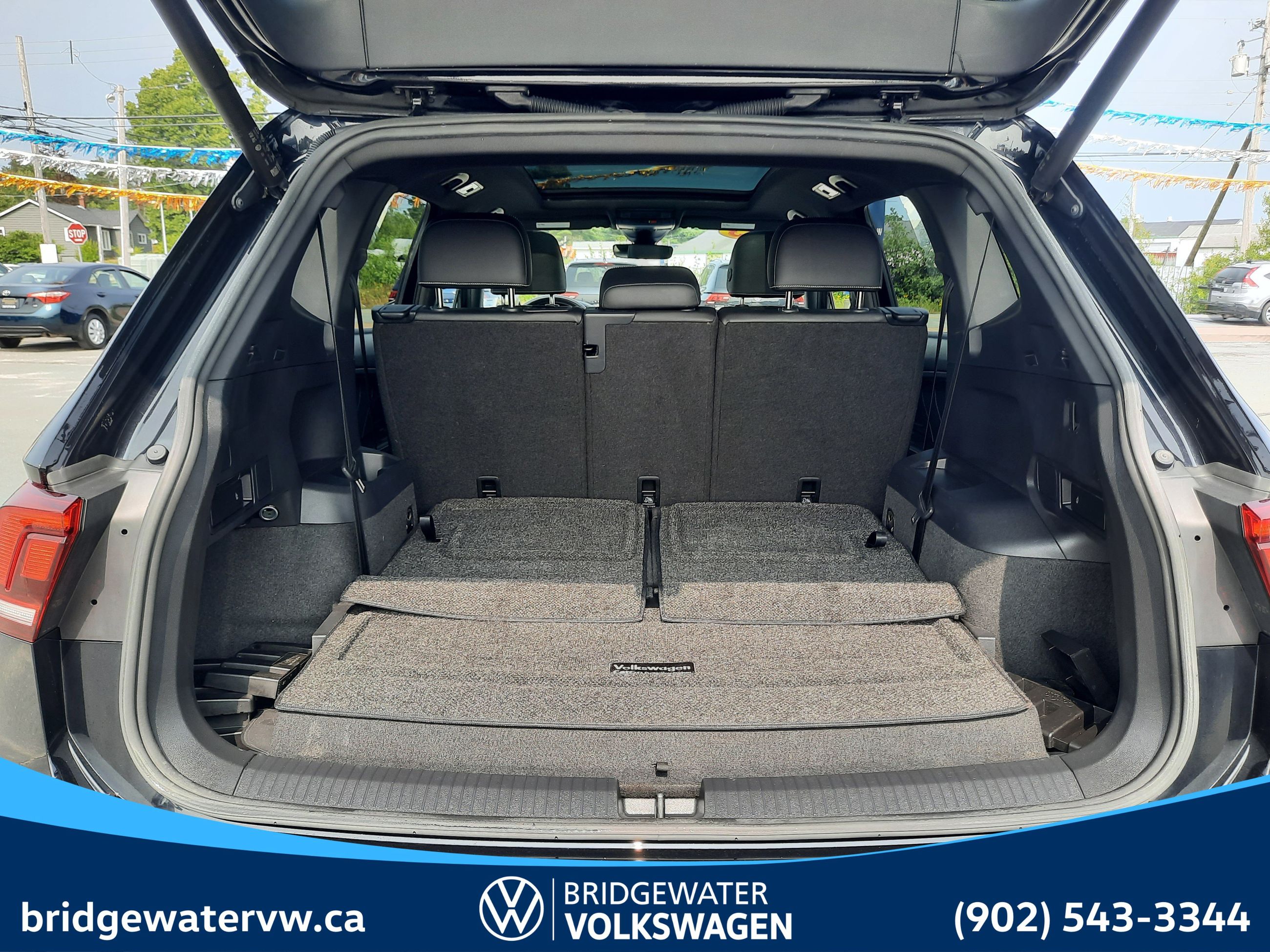 2023 Volkswagen Tiguan HIGHLINE R-LINE