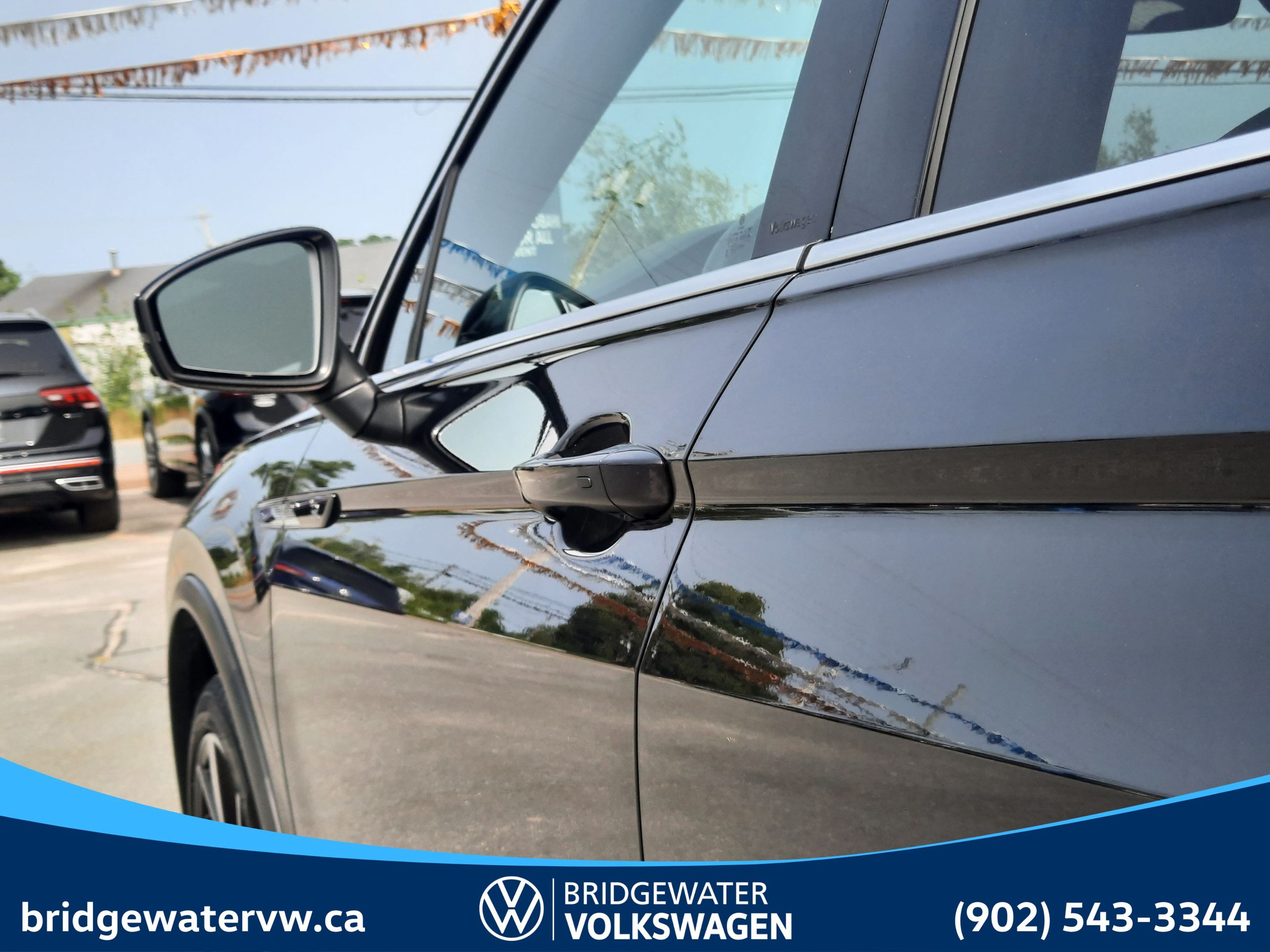 2023 Volkswagen Tiguan HIGHLINE R-LINE