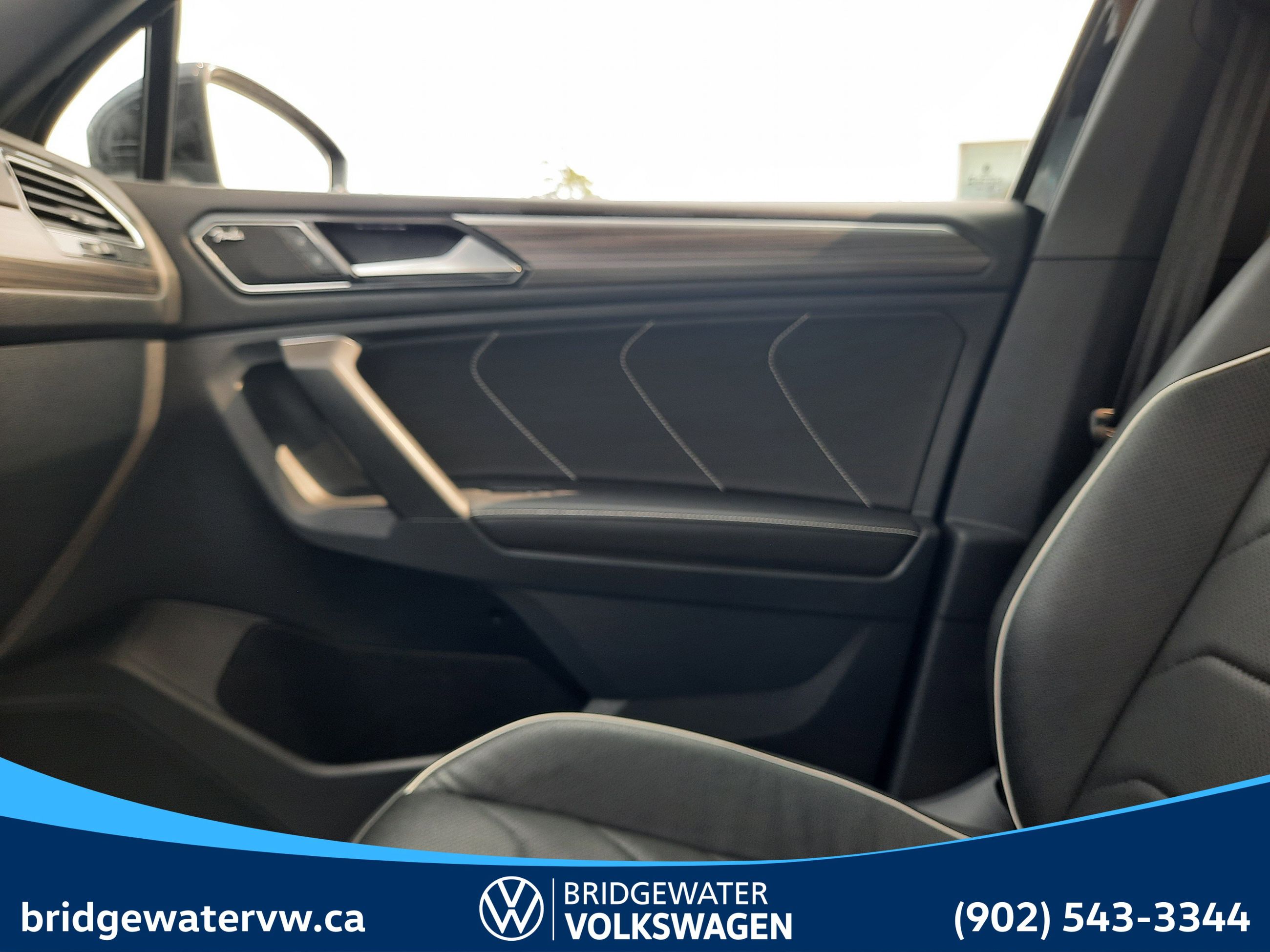 2023 Volkswagen Tiguan HIGHLINE R-LINE