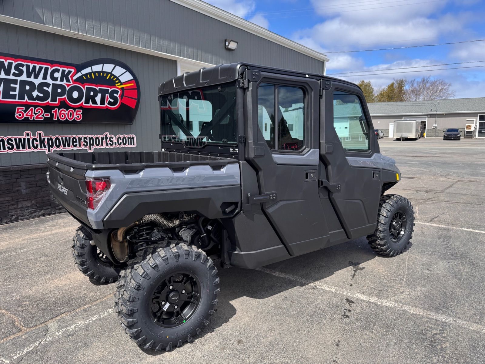 Polaris RANGER 1000 XP NORTHSTAR CREW ULTIMATE STEALTH GRAY 2025