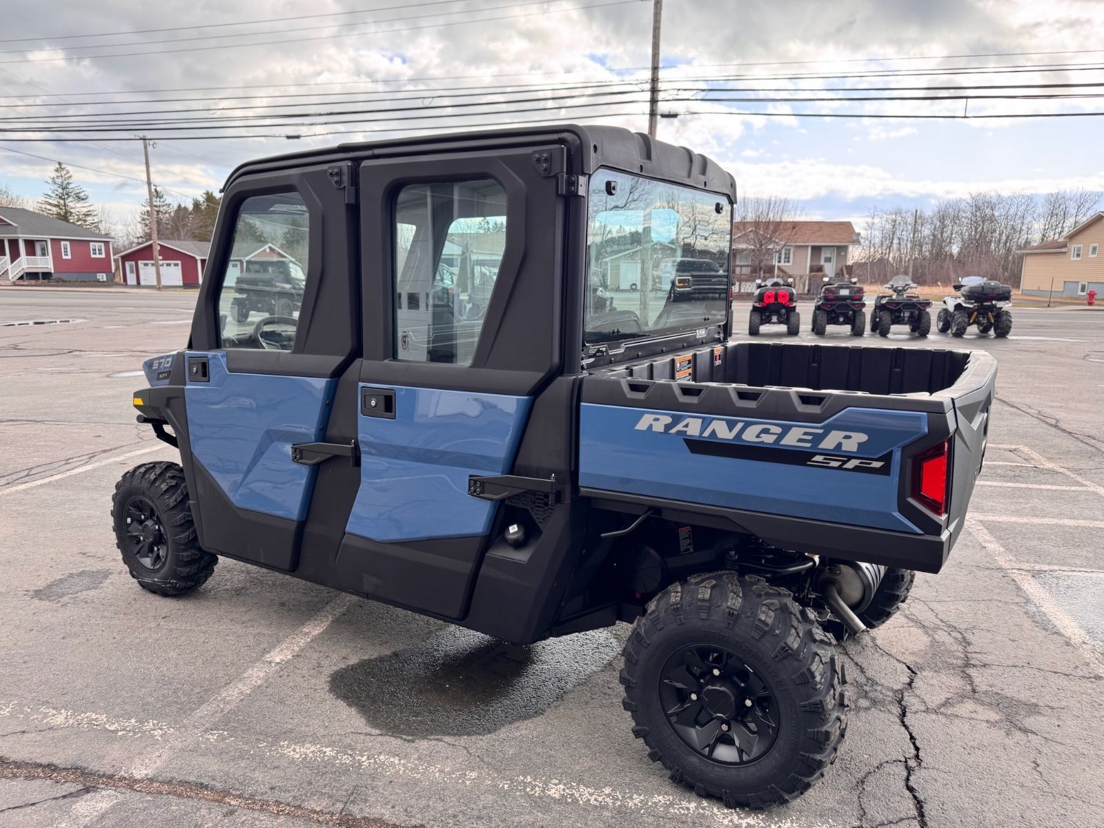 2025 Polaris RANGER 570 CREW NORTHSTAR ZENITH BLUE