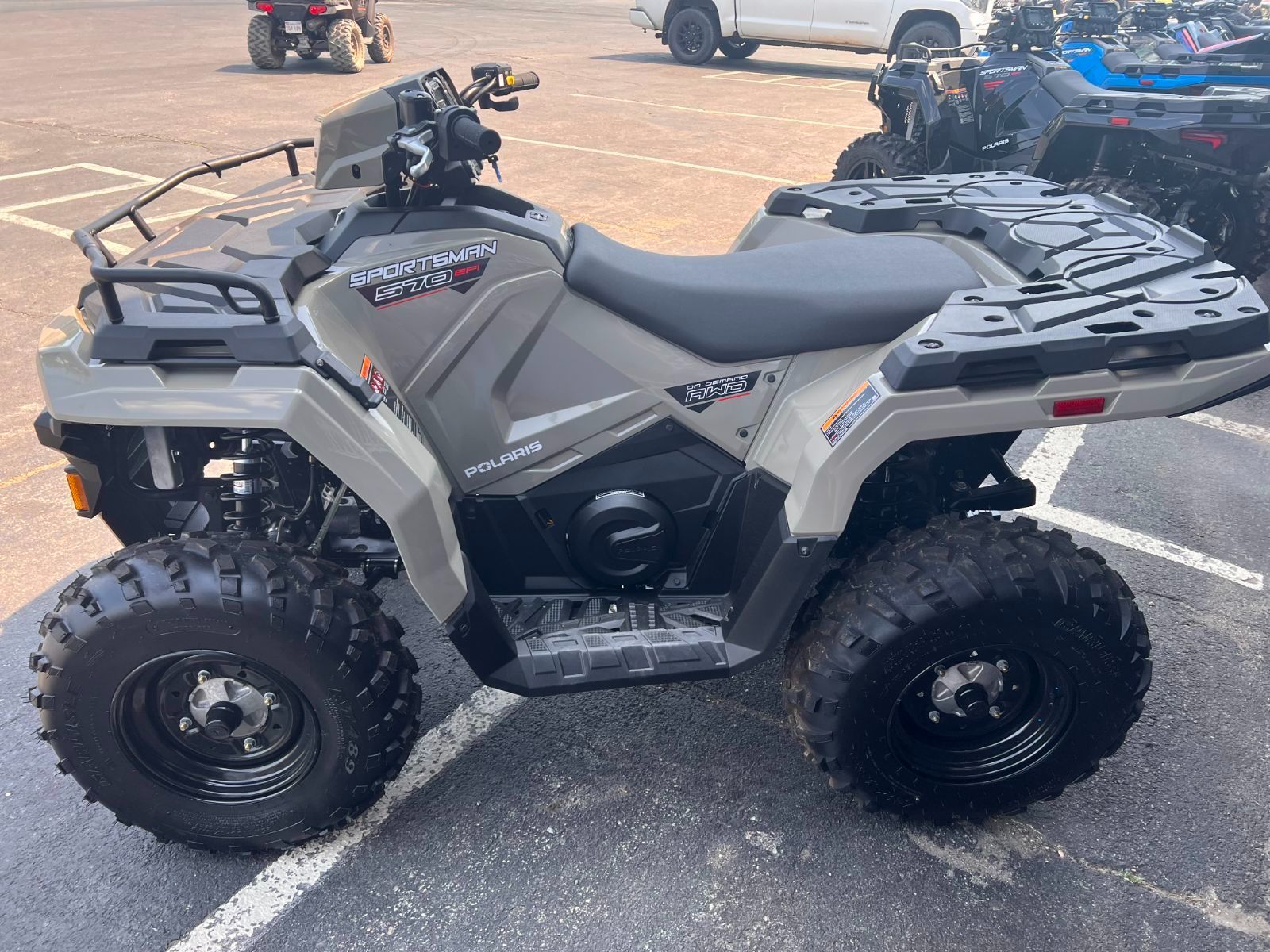 Polaris SPORTSMAN 570 EFI DESERT SAND 2025