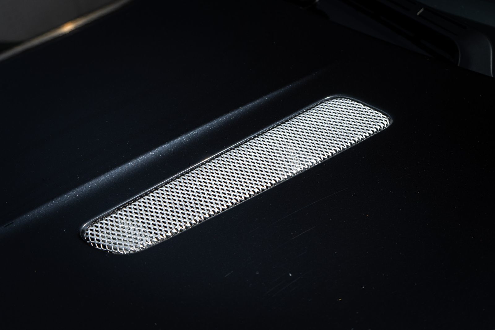 2014 Aston Martin V8 Vantage-9