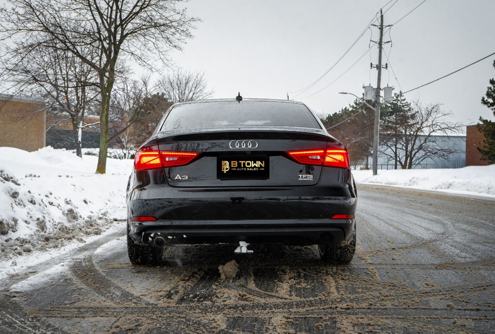 2015 Audi A3 SEDAN 2.0T Technik-6