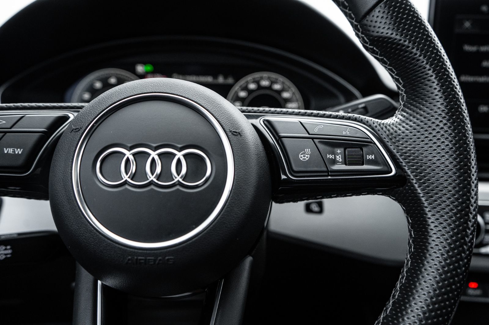 2023 Audi A4 Sedan Progressiv-12