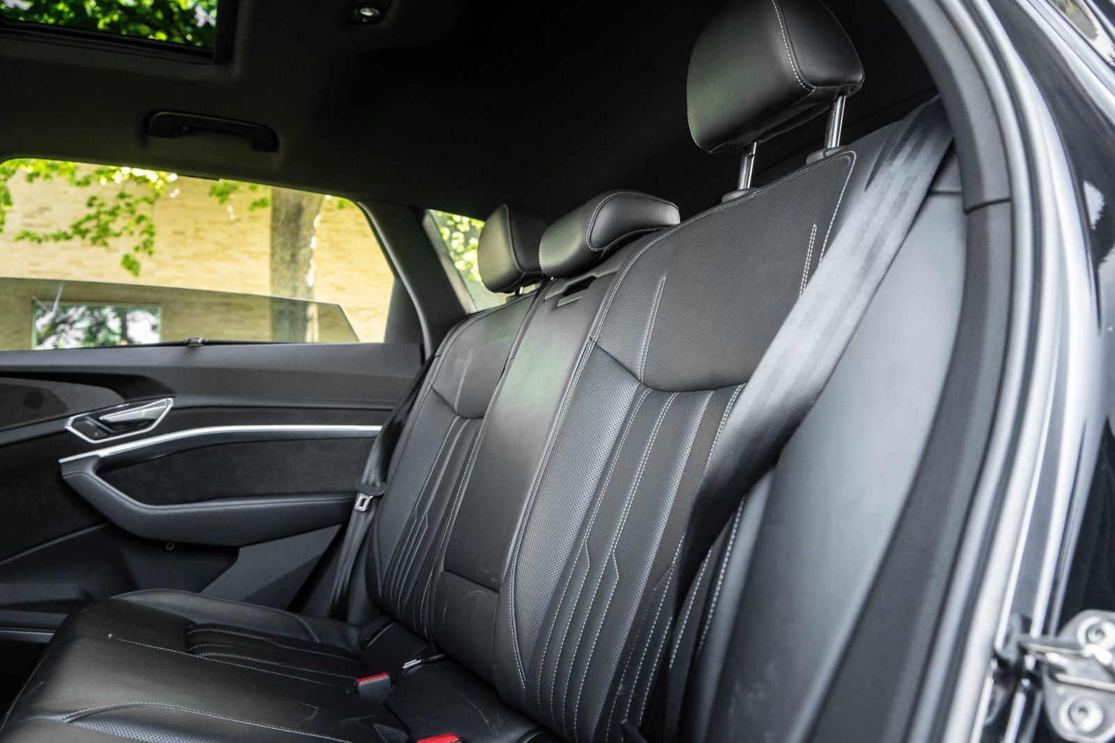 2019 Audi e-tron Technik-30