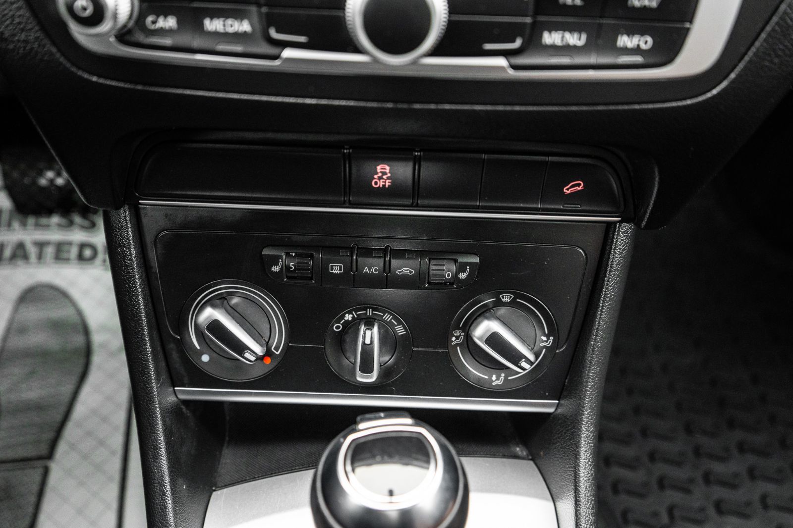 2017 Audi Q3 Komfort-17