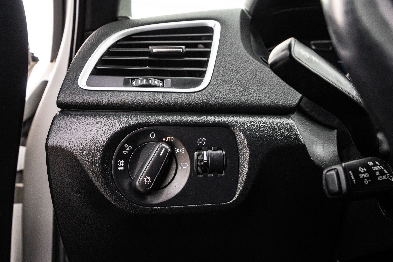 2017 Audi Q3 Komfort-24