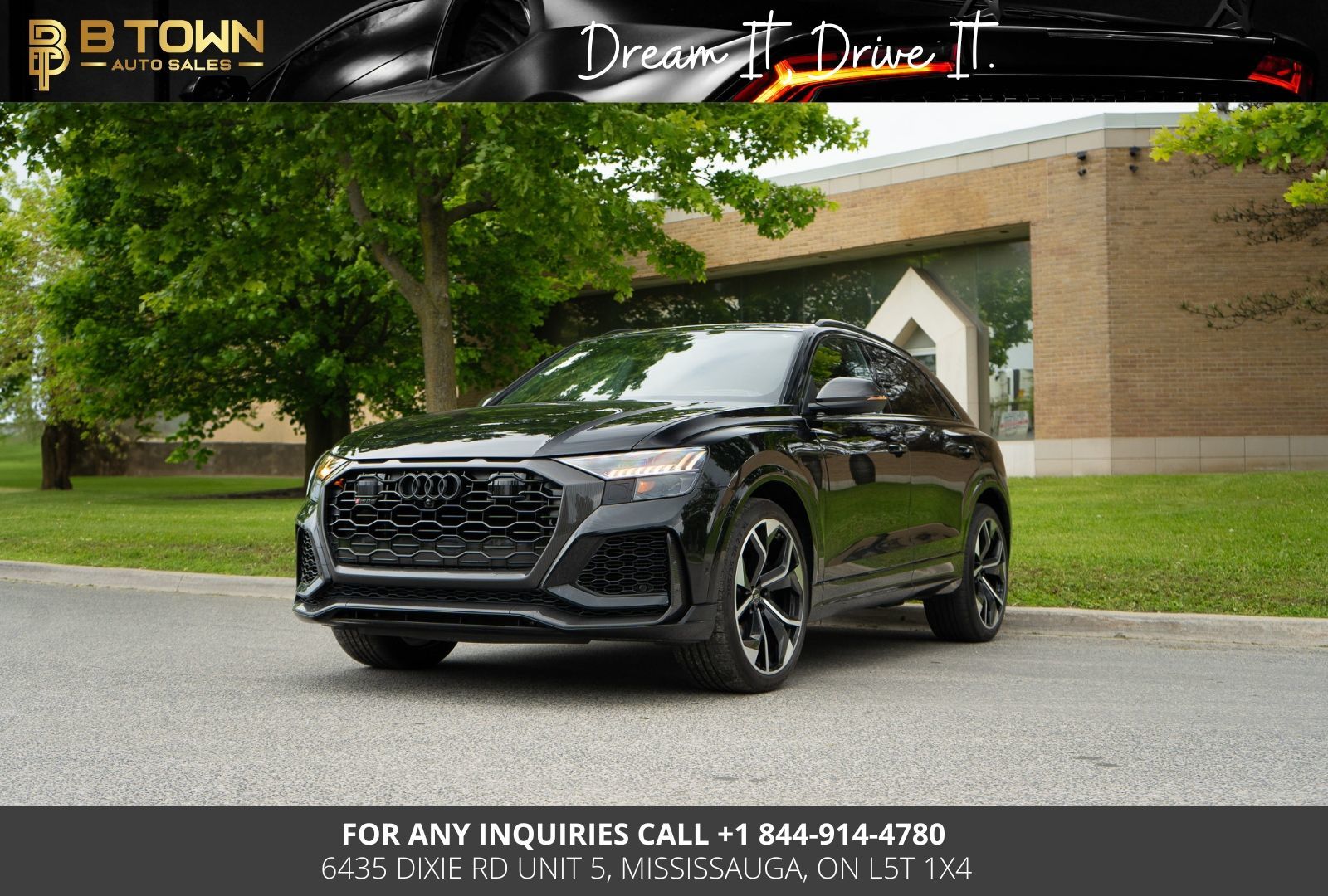 2023 Audi RS Q8-0
