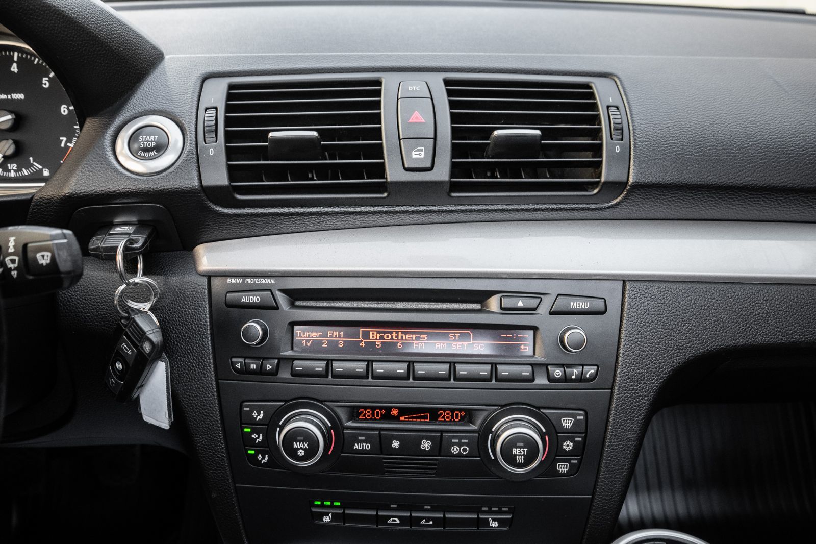 2008 BMW 1 Series 128i-12