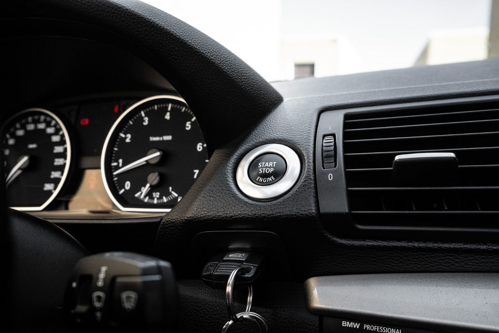 2008 BMW 1 Series 128i-11