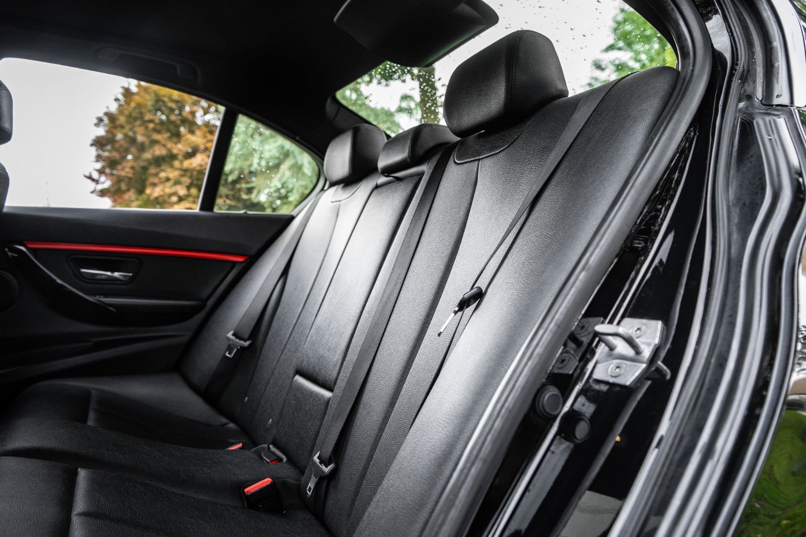 2018 BMW 3 Series 330i xDrive-28