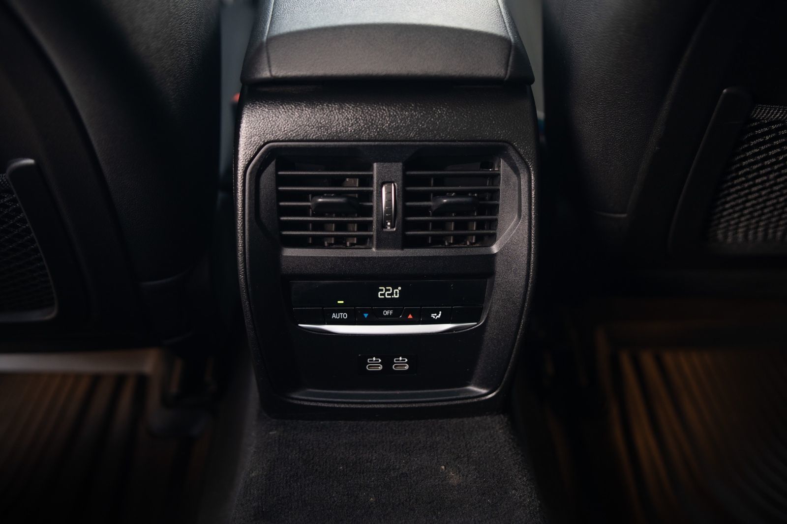 2021 BMW 3 Series 330i xDrive-38