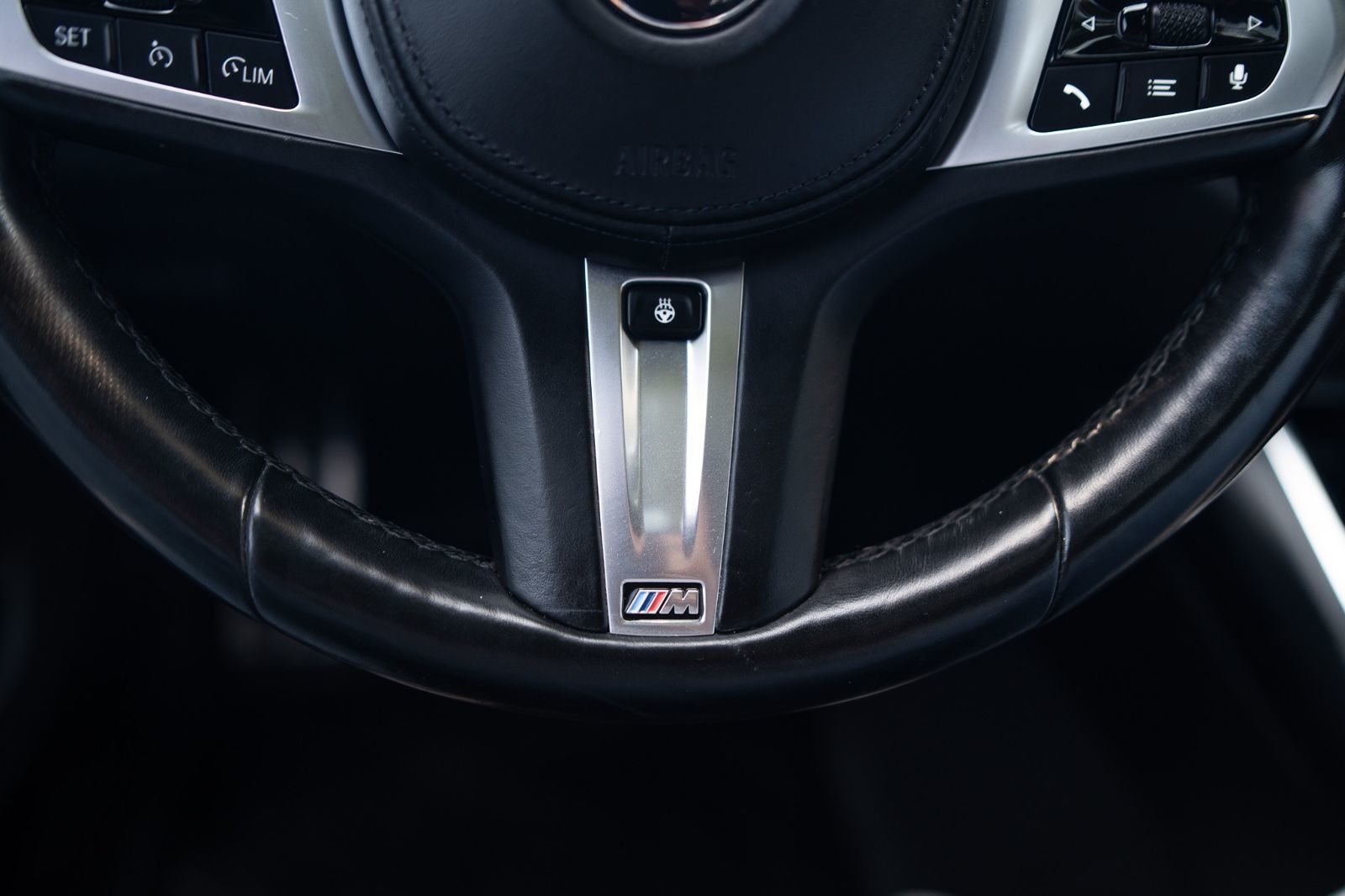 2021 BMW 3 Series 330i xDrive-15