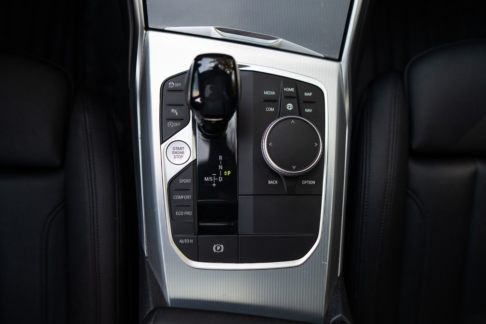 2021 BMW 3 Series 330i xDrive-27