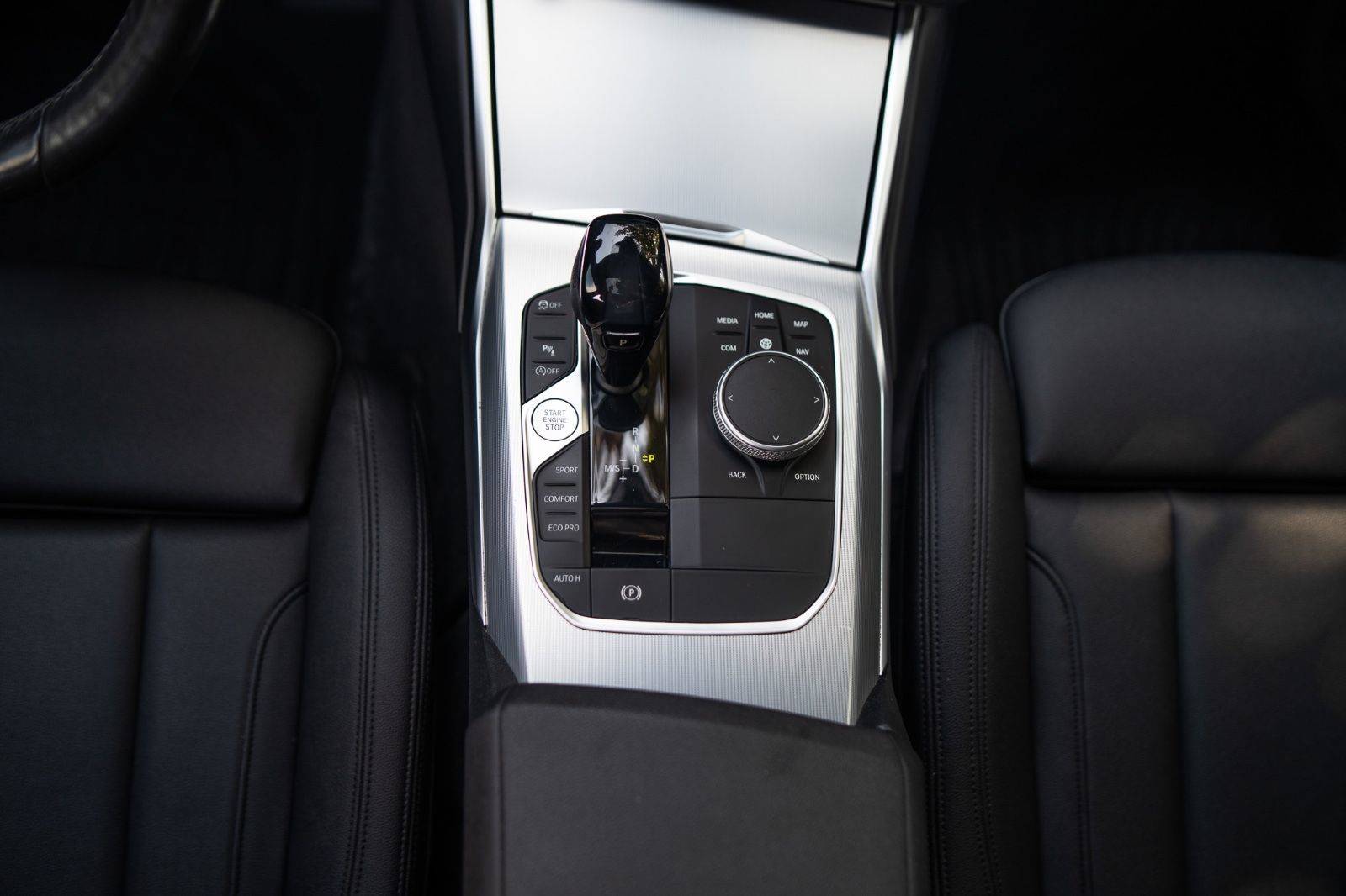 2021 BMW 3 Series 330i xDrive-28