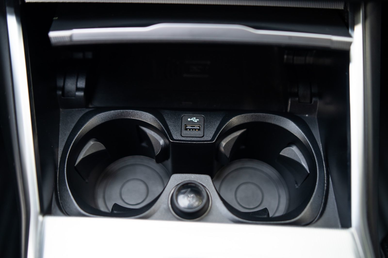 2021 BMW 3 Series 330i xDrive-23