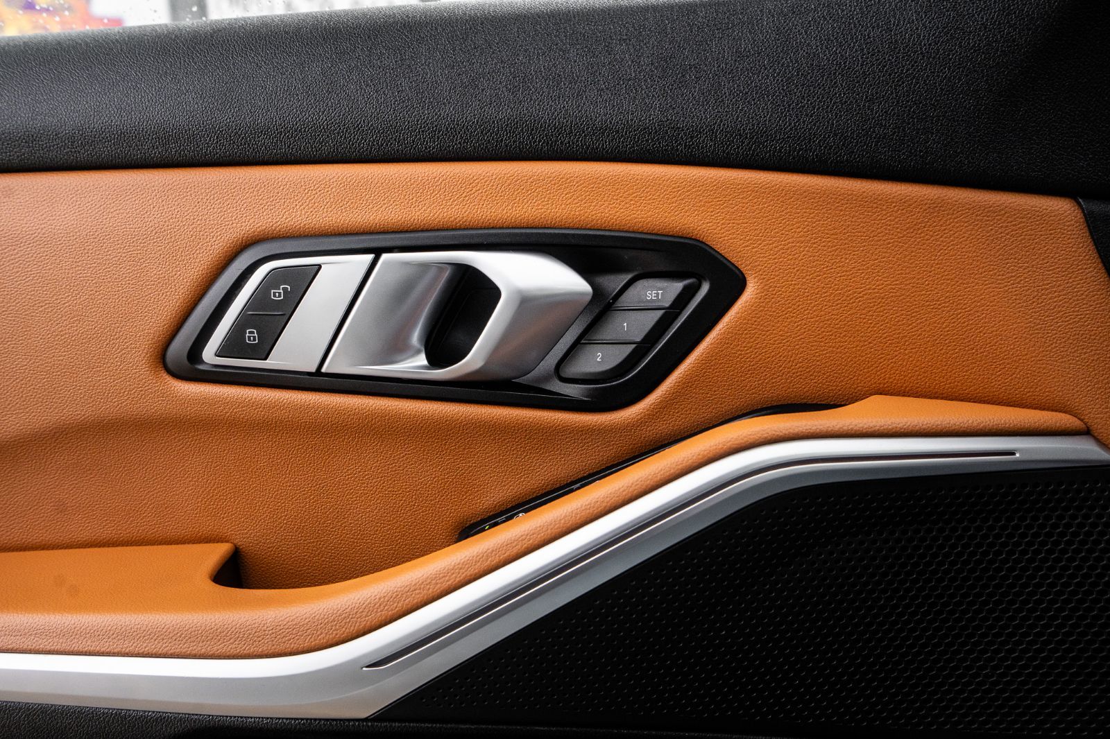 2022 BMW 3 Series 330e xDrive-21