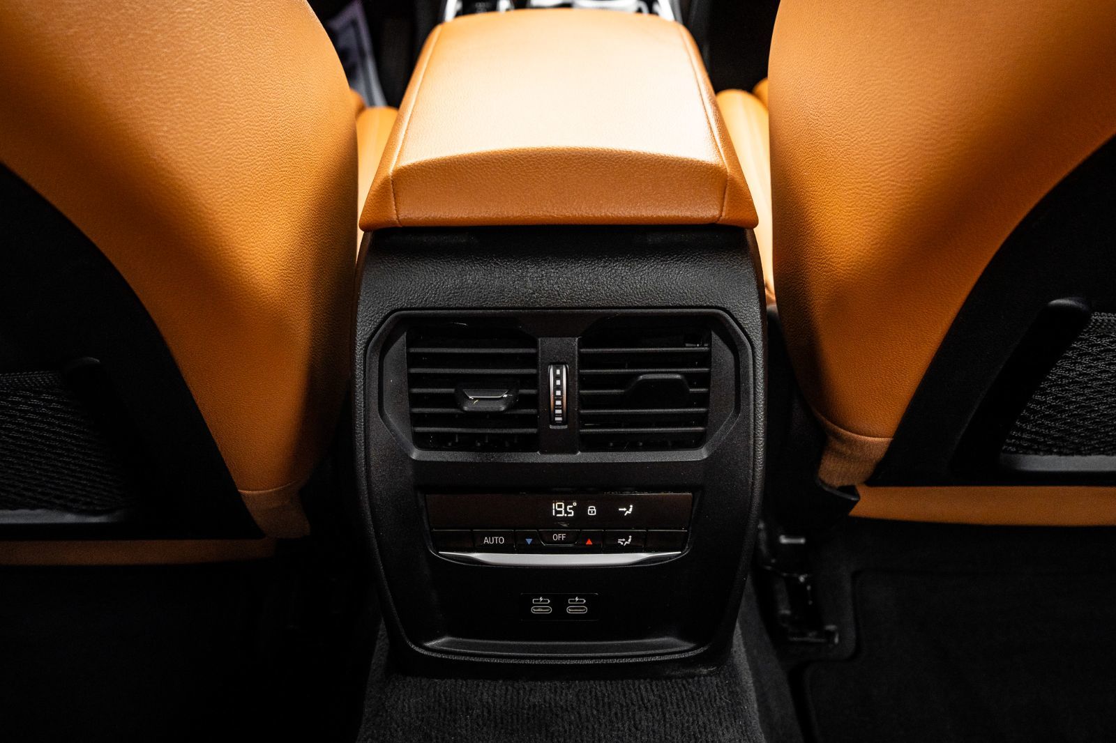 2022 BMW 3 Series 330e xDrive-30