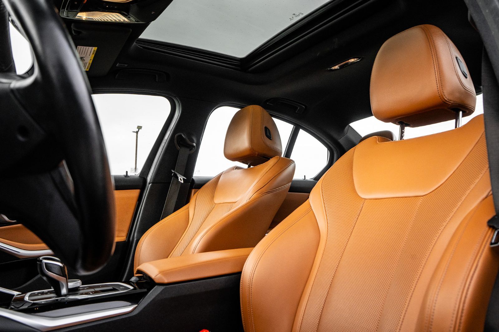 2022 BMW 3 Series 330e xDrive-26