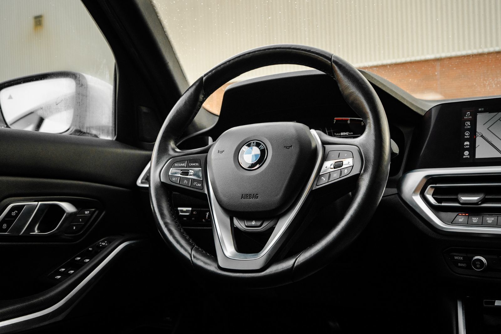 2022 BMW 3 Series 330i xDrive-9