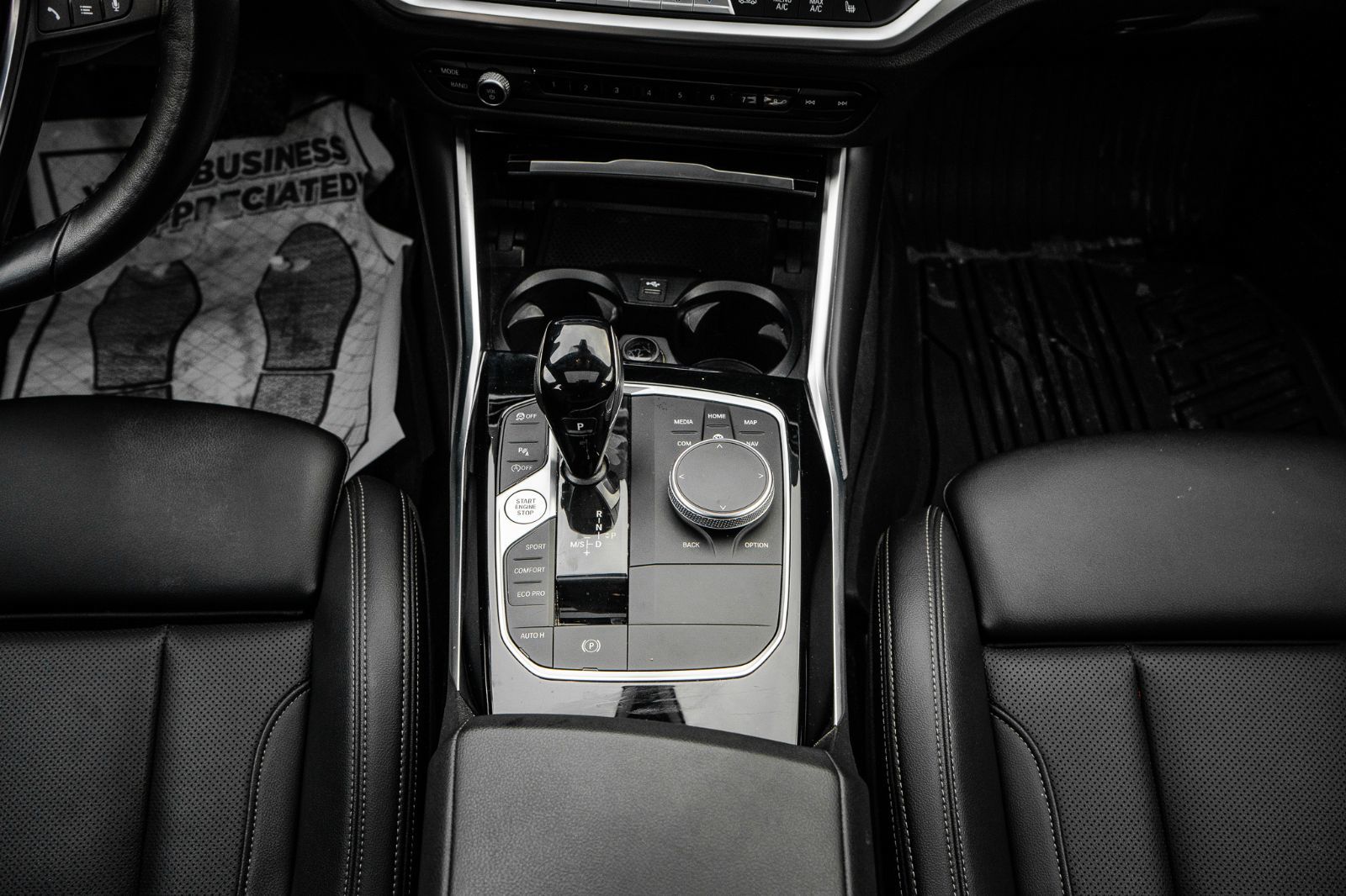 2022 BMW 3 Series 330i xDrive-8