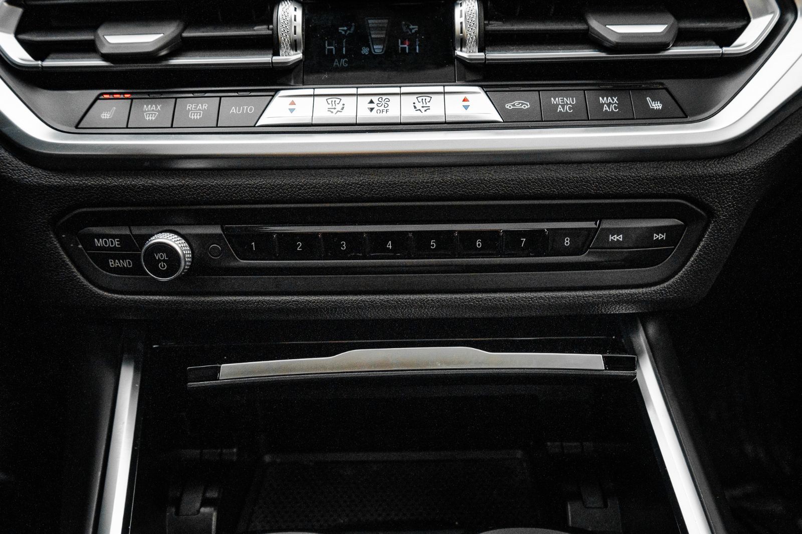 2022 BMW 3 Series 330i xDrive-15