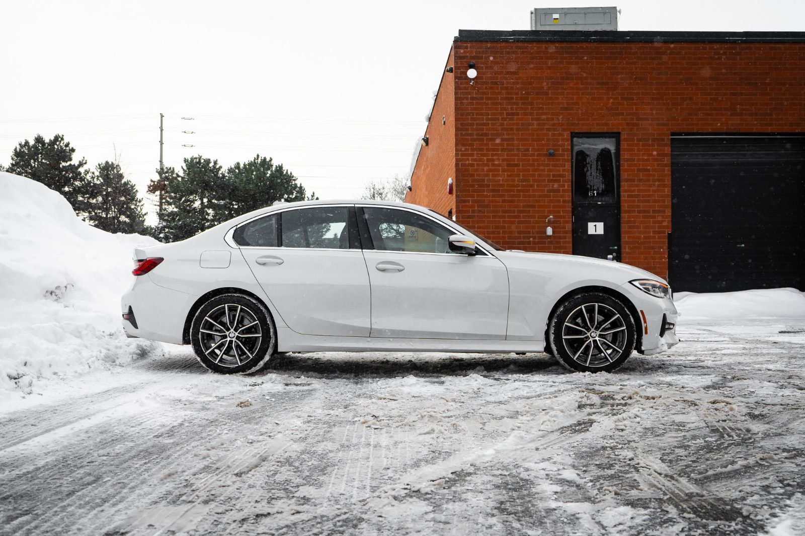 2022 BMW 3 Series 330i xDrive-3