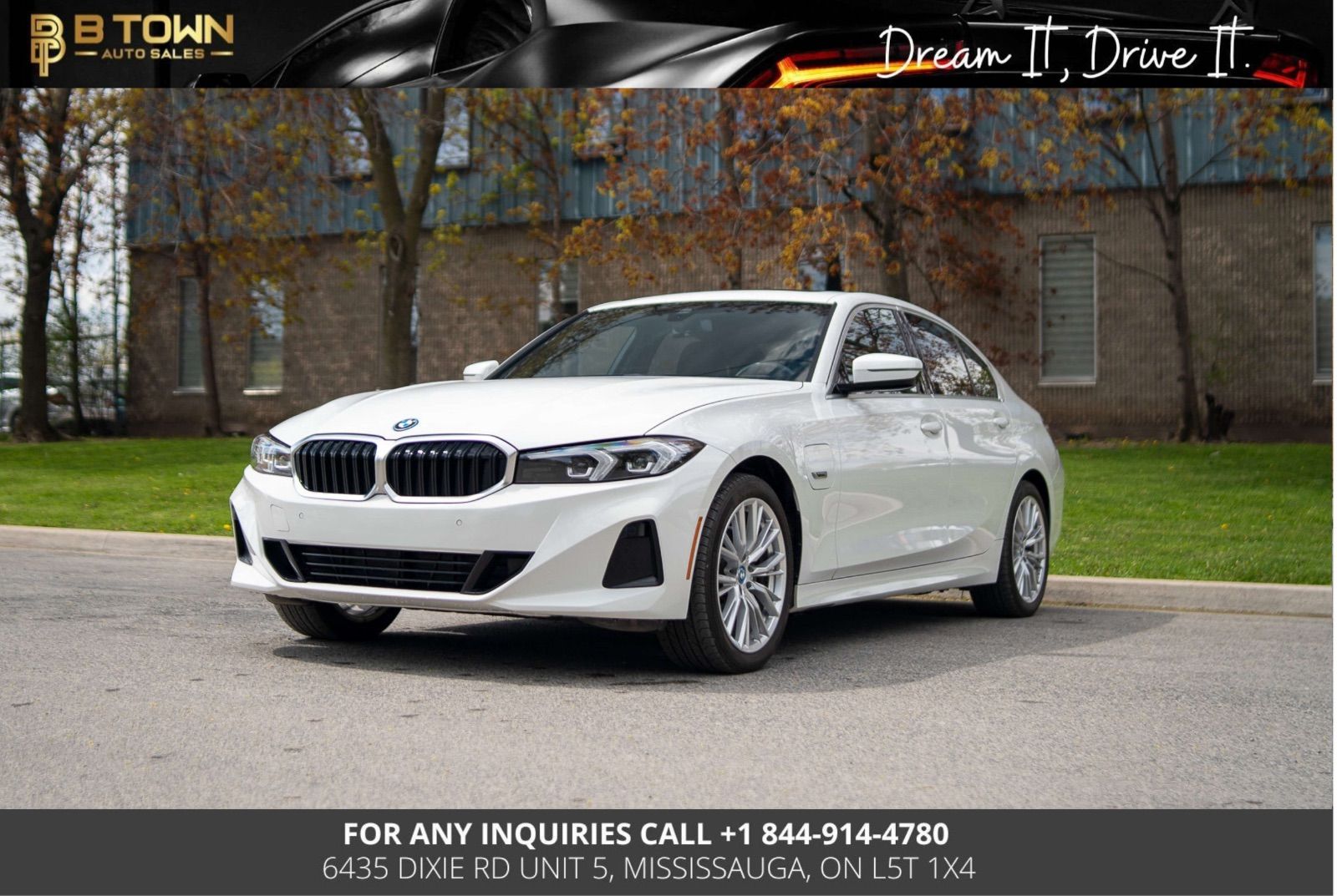 2023 BMW 3 Series 330e xDrive-0