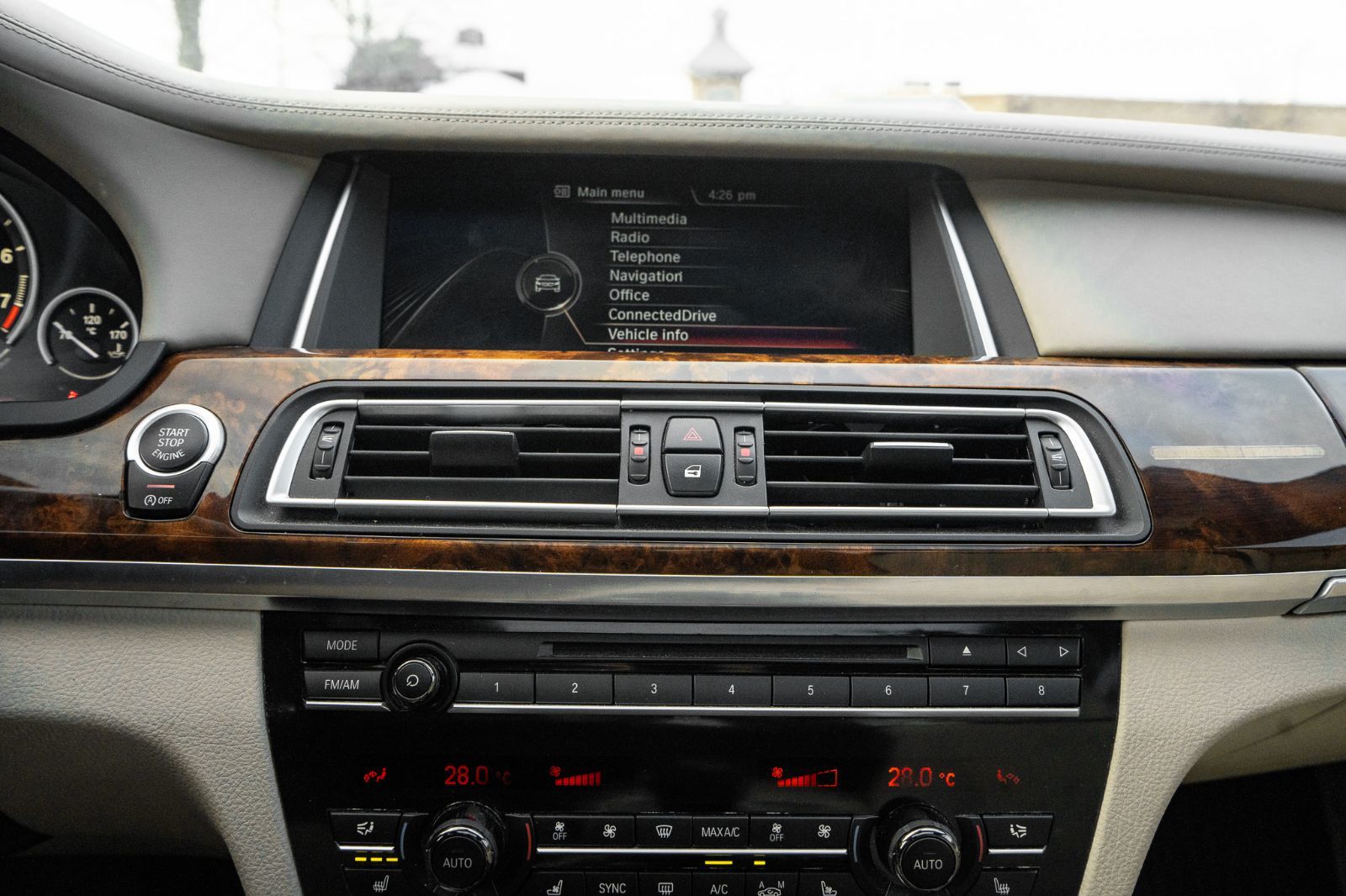 2014 BMW 7 Series 750i XDrive-15